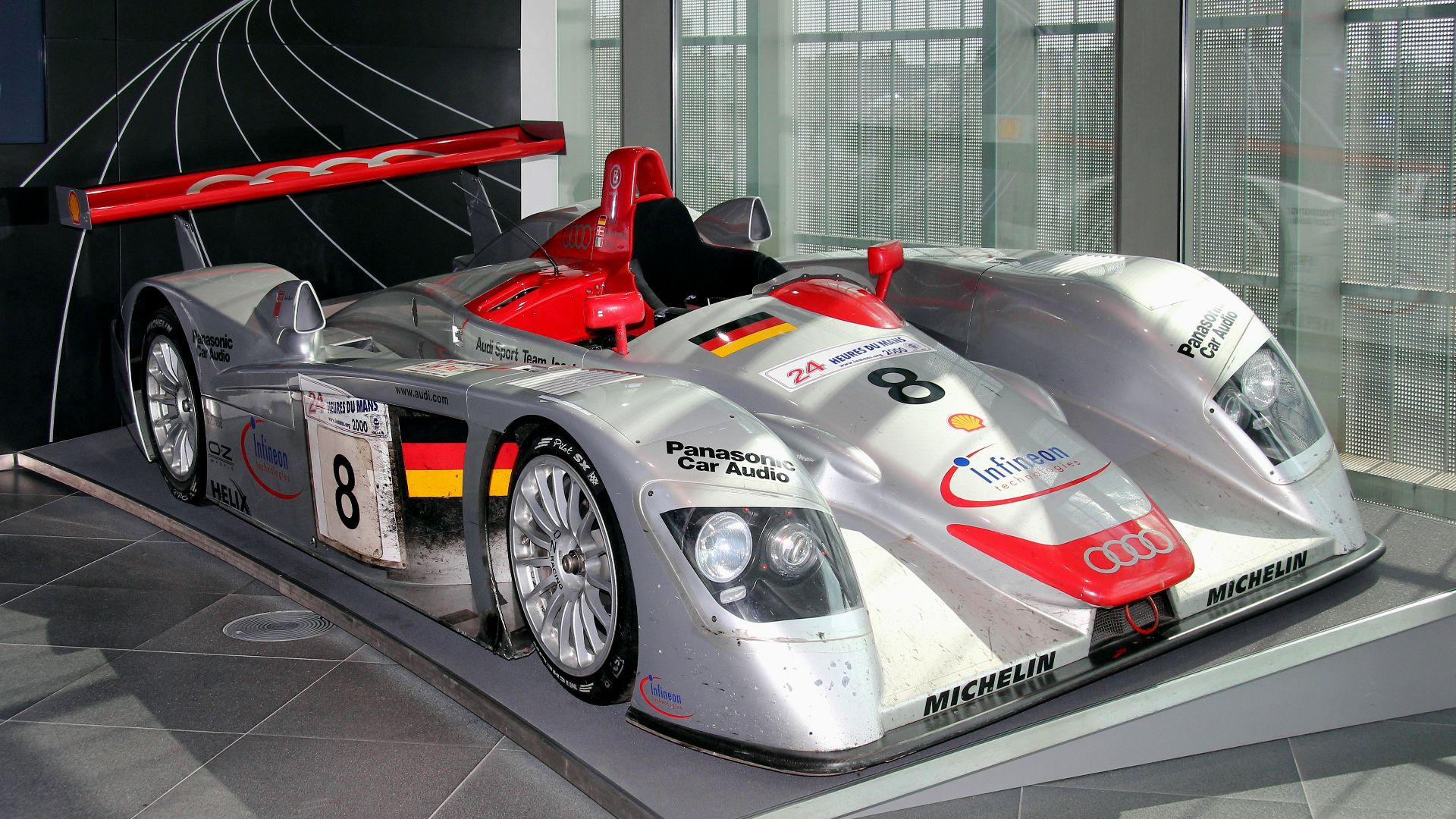 File:Audi R8 LMP, Le Mans 2000 (museum mobile 2013-09-03).JPG
