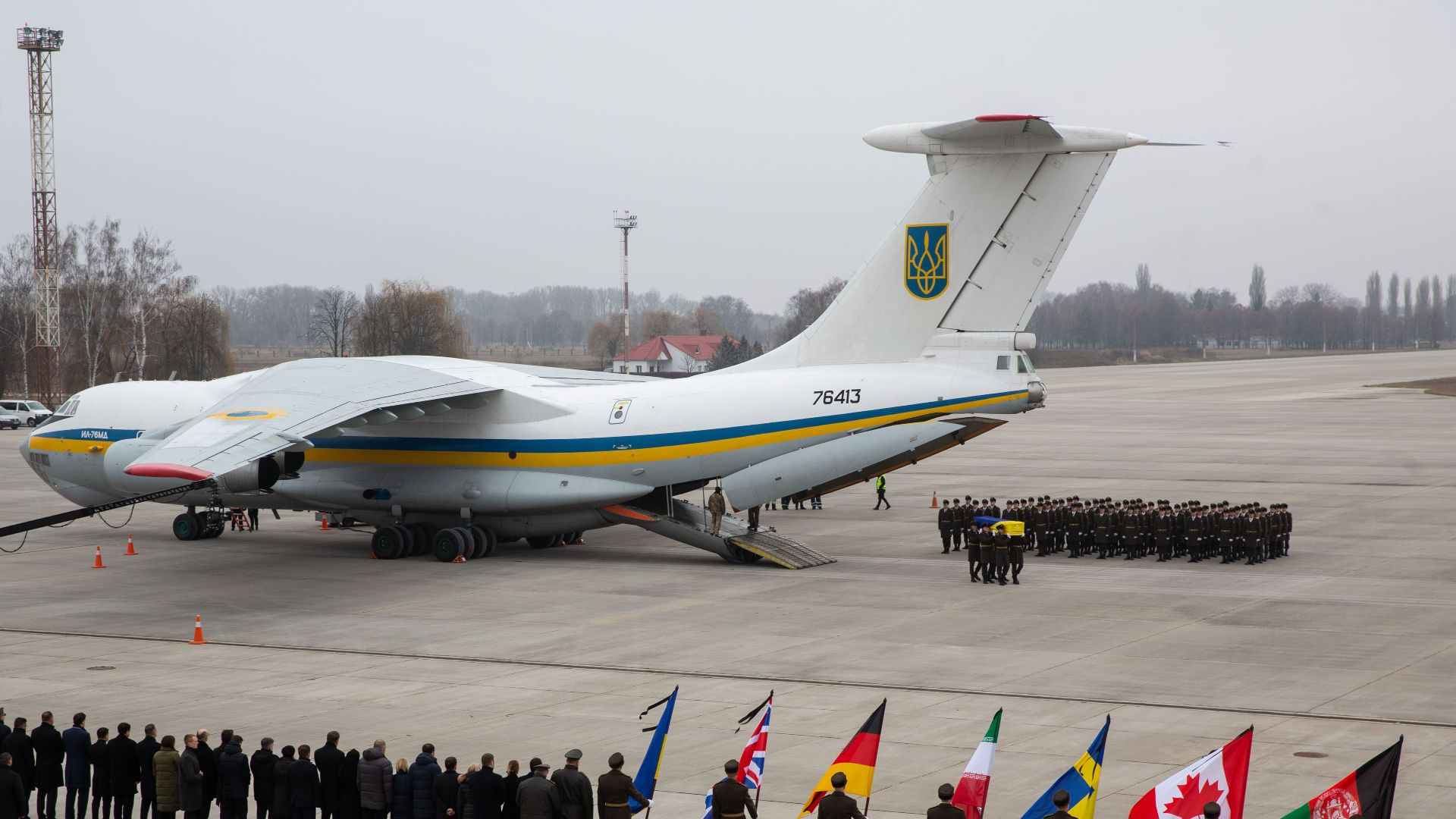 File:IL76 Ukraine International Airlines Flight 752.jpg