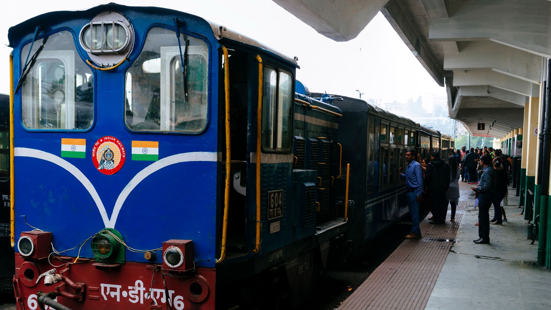 File:Darjeeling Himalayan Railway Diesel Locomotive.jpg