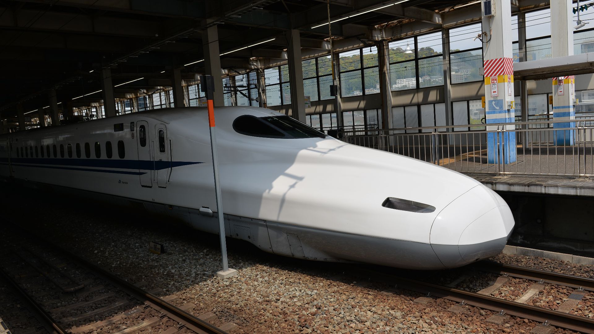 File:My 2nd Shinkansen ride- this time from Osaka to Hiroshima (49495764797).jpg