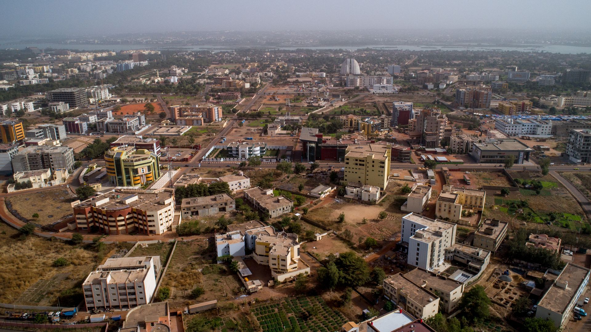 File:Bamako ACI 2000 Aeriel.jpg
