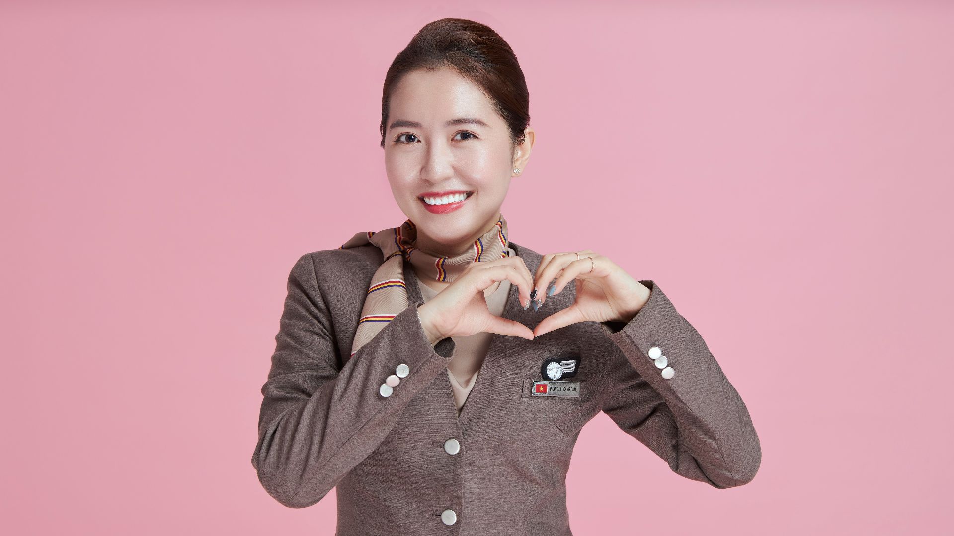 woman in black button up long sleeve shirt