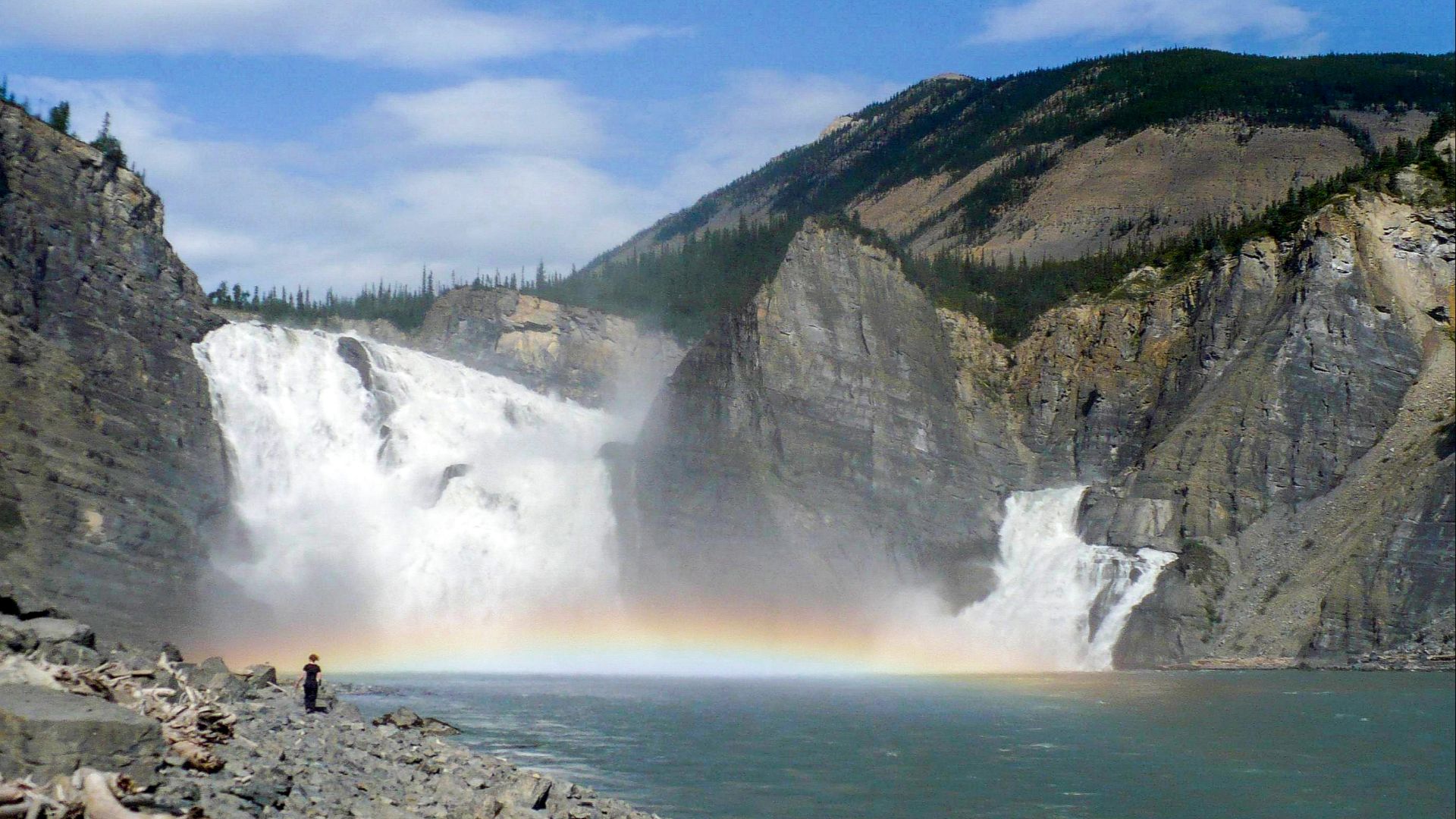 File:Nahanni - VirginiaFalls.jpg