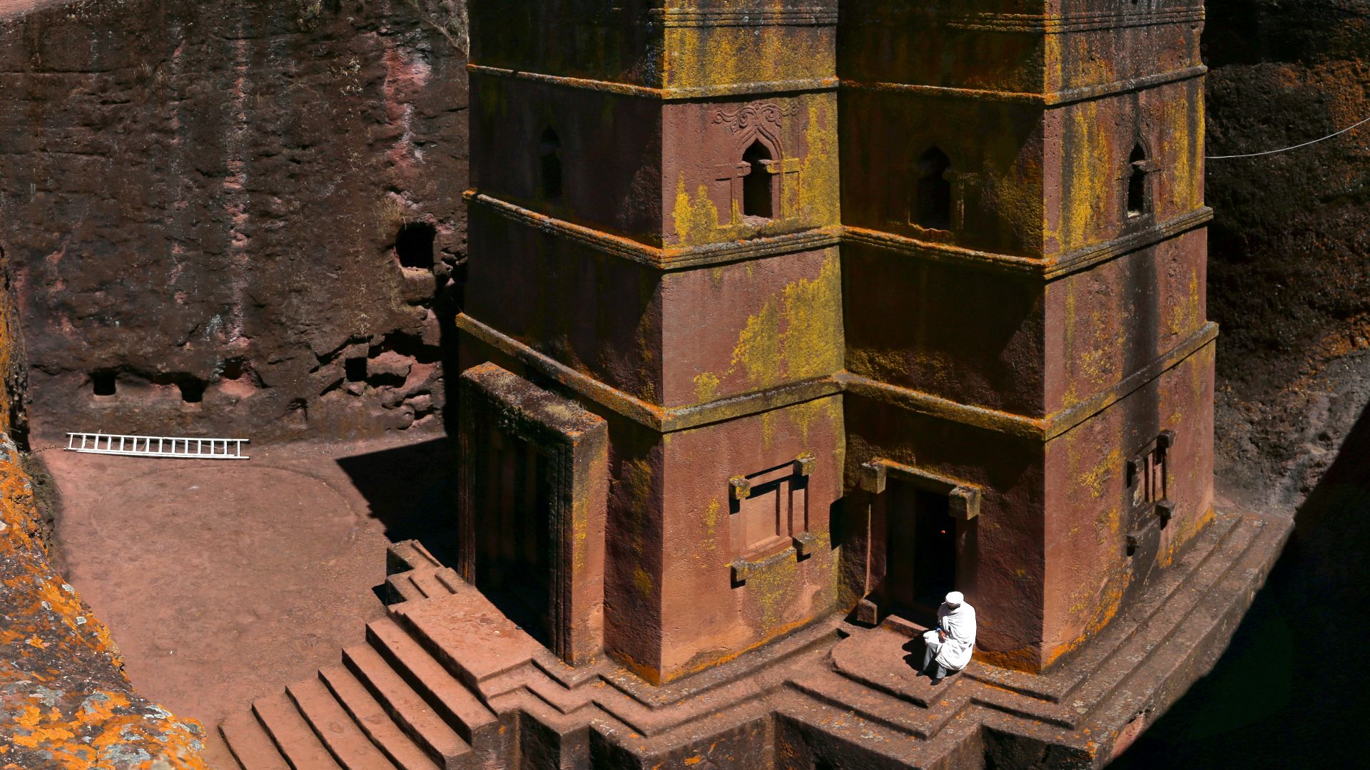 File:Lalibela, san giorgio, esterno 24 (cropped).jpg