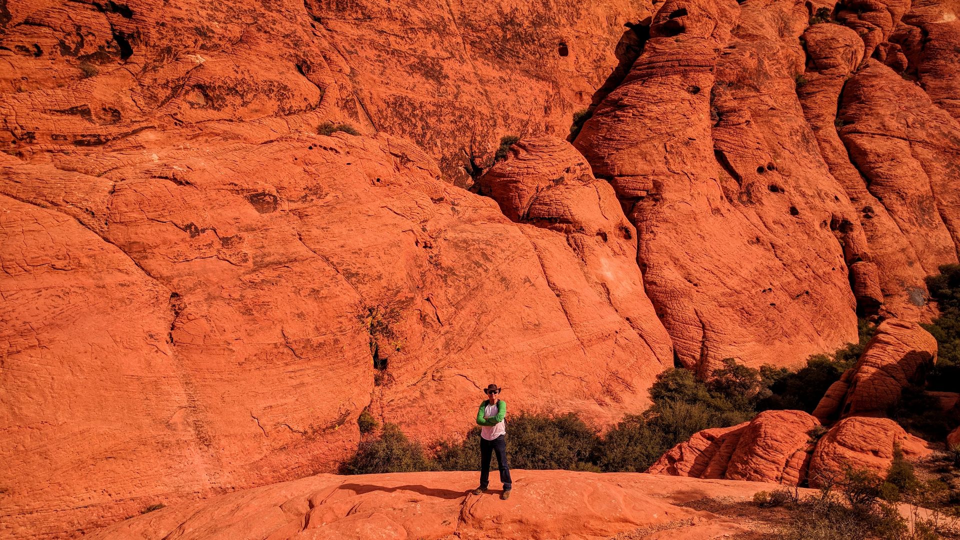 File:A hiker at Red Rock Canyon.jpg