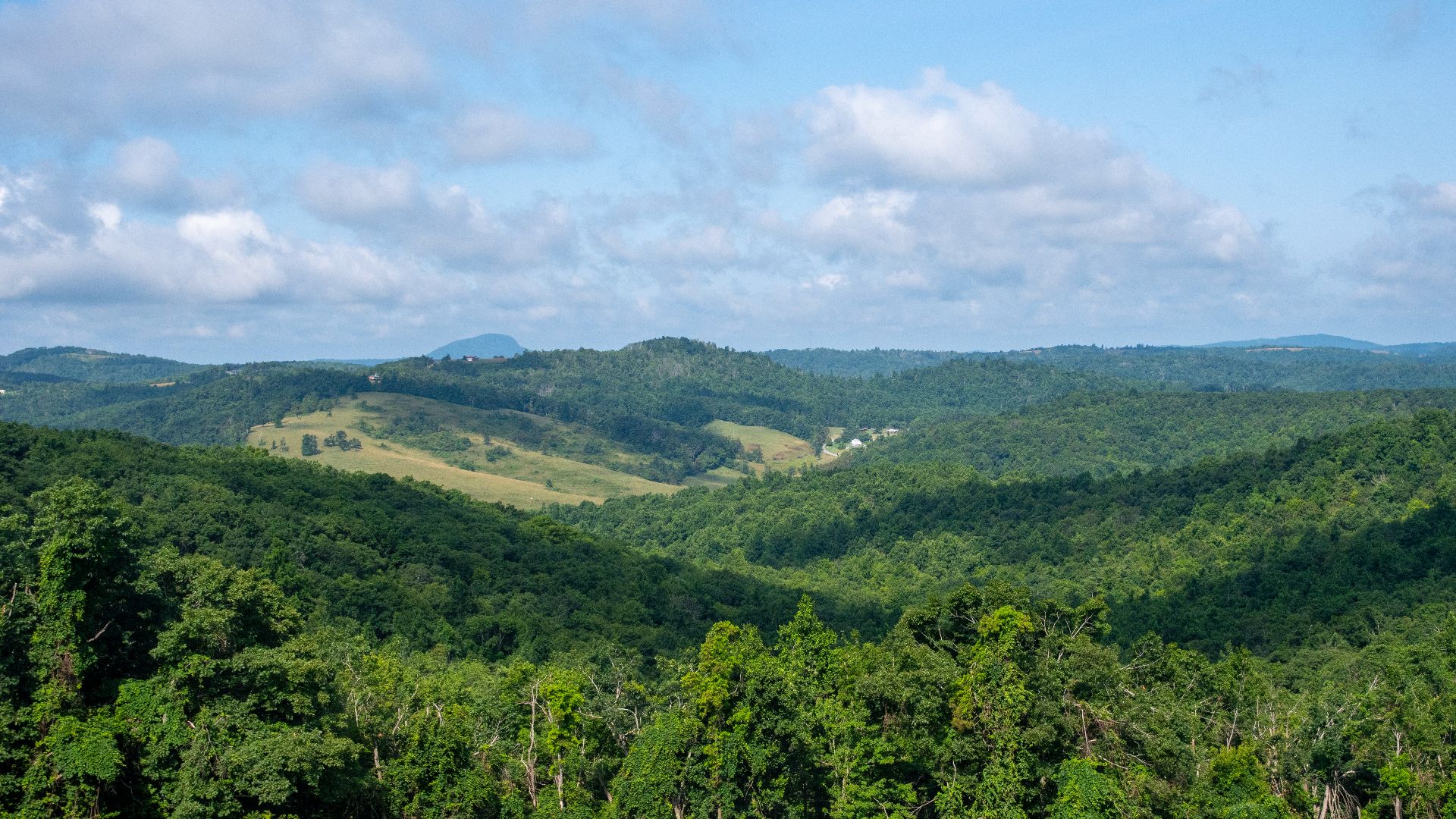File:A view of the Blue Ridge mountains.jpg