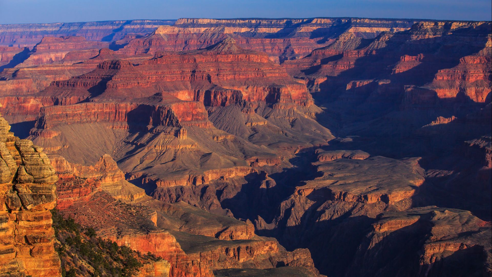 File:Dawn on the S rim of the Grand Canyon (8645178272).jpg