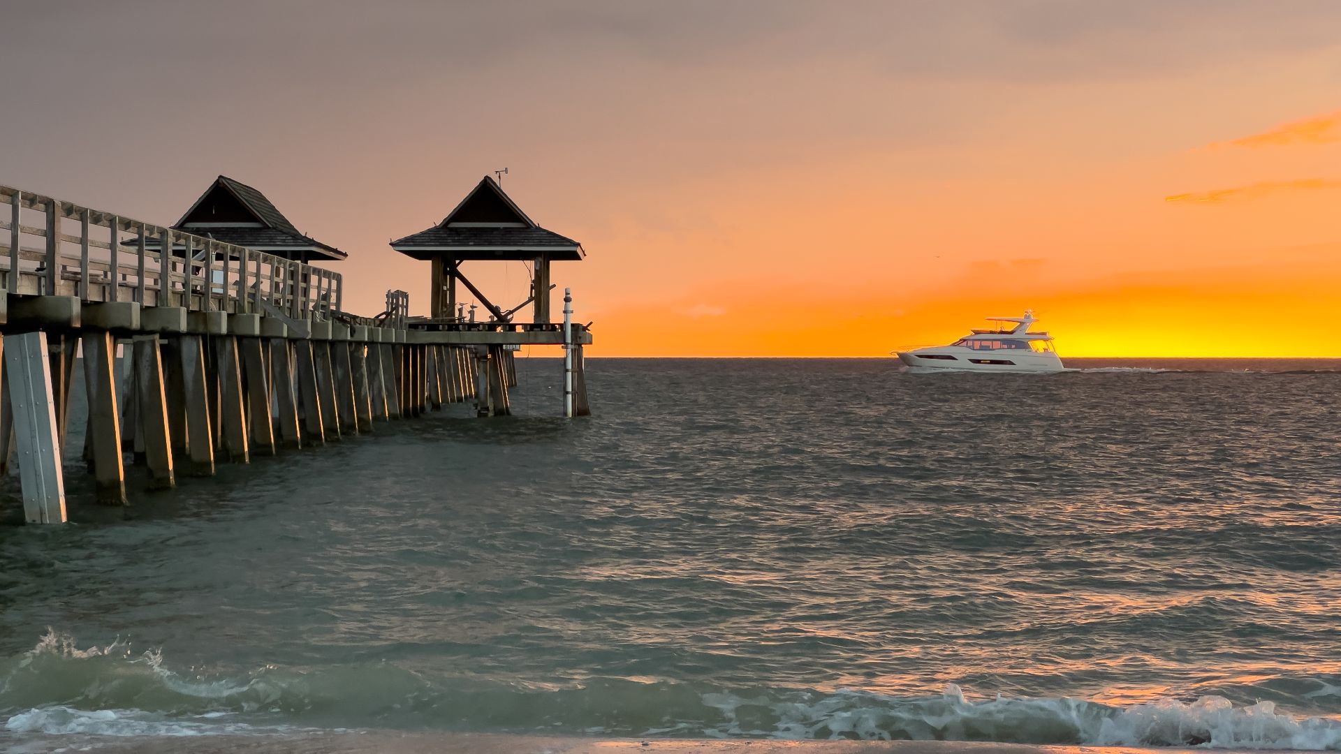 File:Florida Trip - March 2023 - Sunset at Naples Pier - 52907768342.jpg