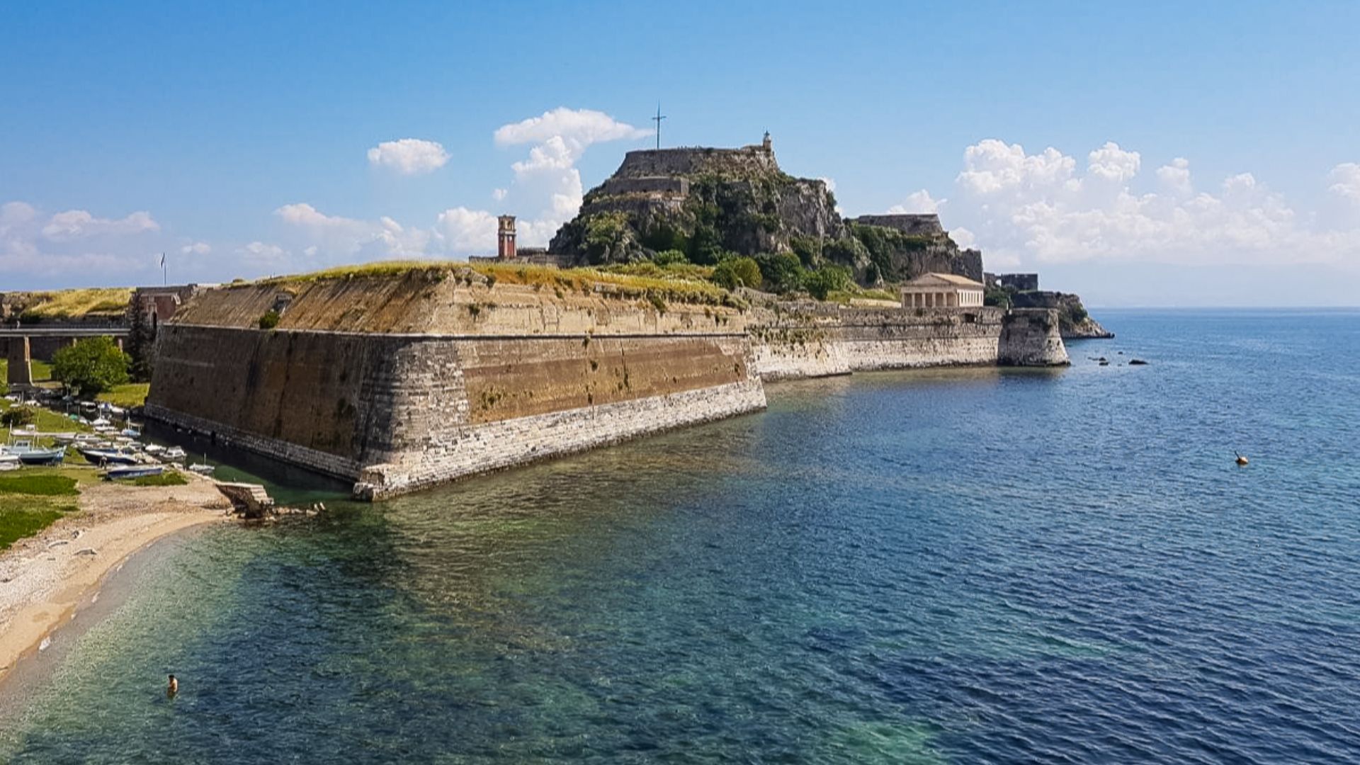 File:Old Venetian Fortress on Corfu island, Greece (47818446002).jpg