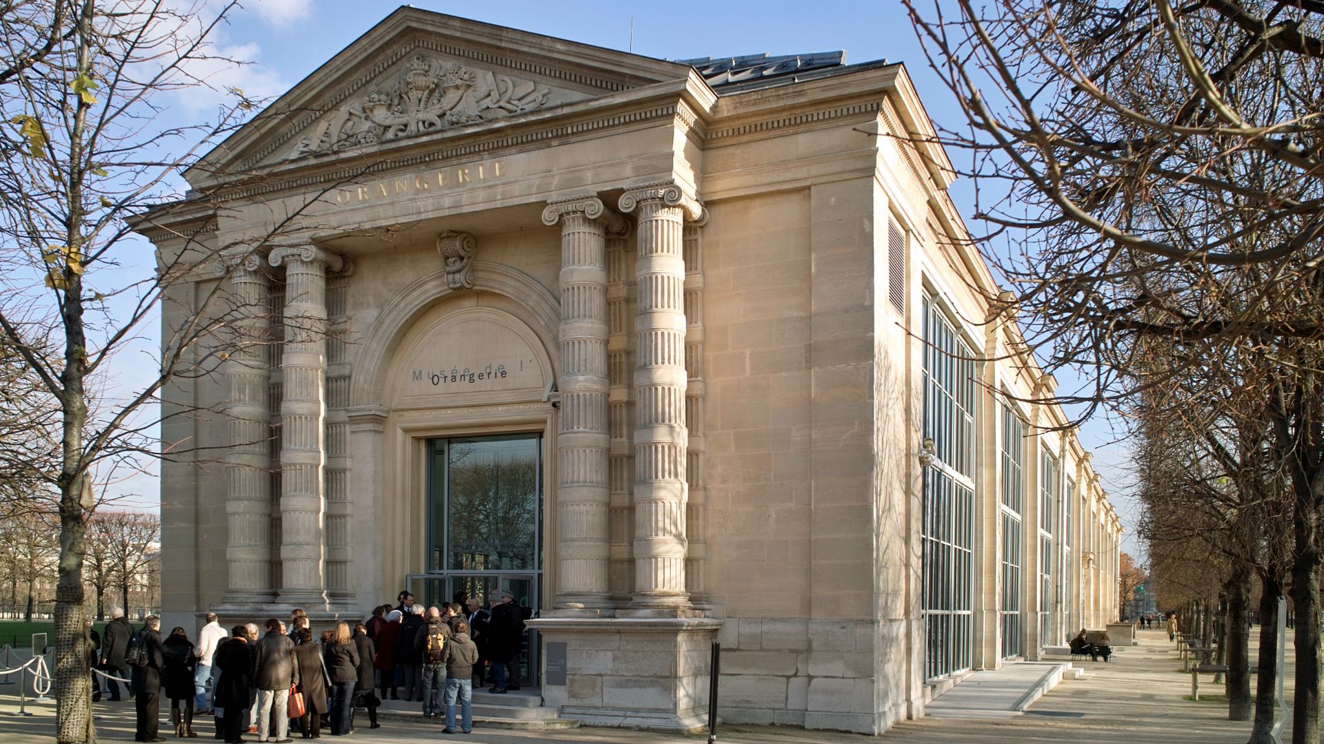 File:2011-12-Musee de lorangerie.jpg