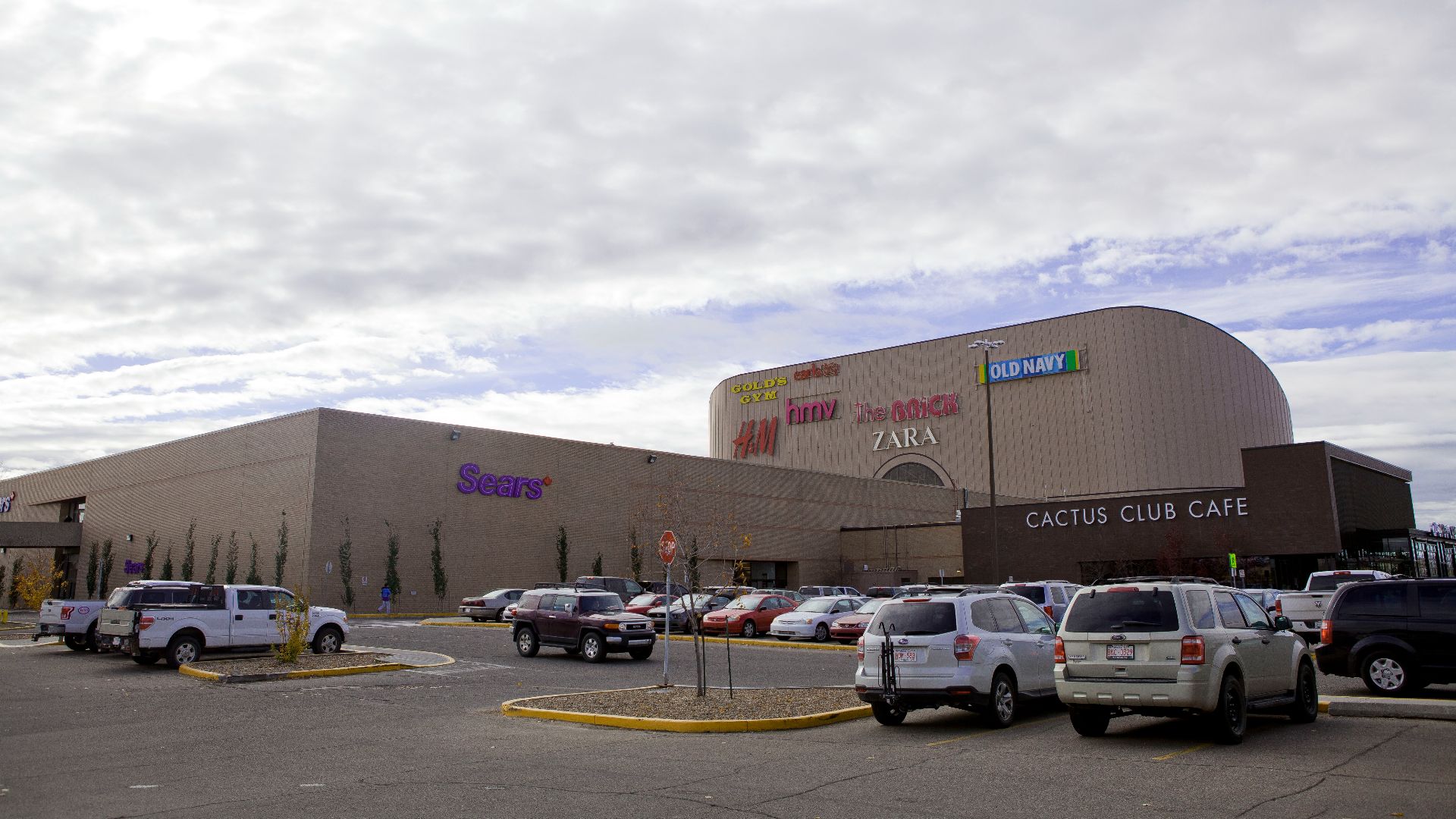 File:West Edmonton Mall, Edmonton, Alberta (22116840181).jpg