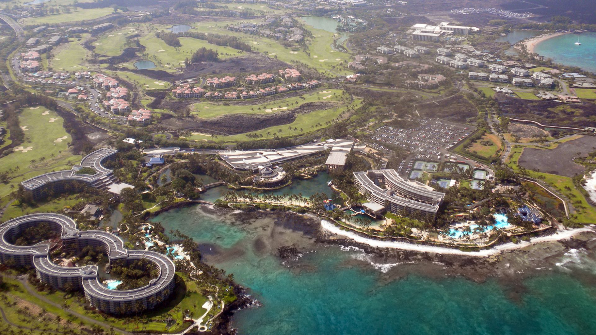 File:Kohala coast at the Big Island of Hawaii from the air.jpg