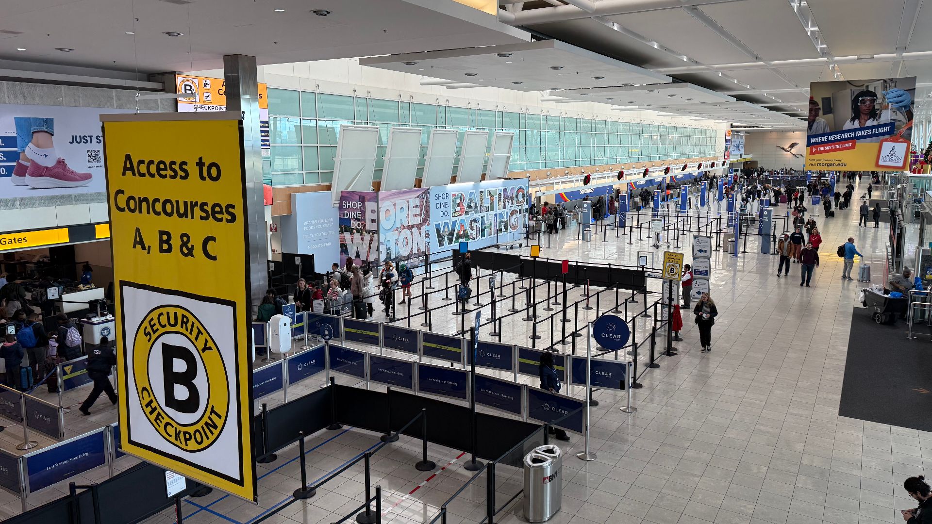 File:BWI concourseABC.jpg