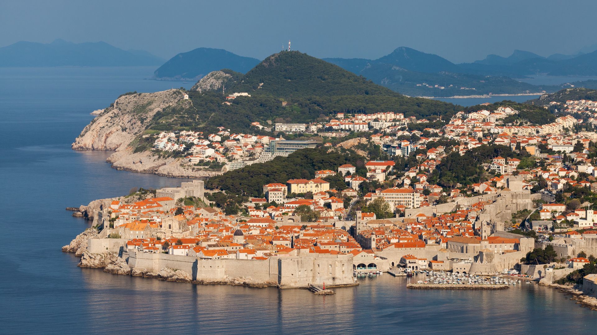 File:Casco viejo de Dubrovnik, Croacia, 2014-04-14, DD 11.JPG