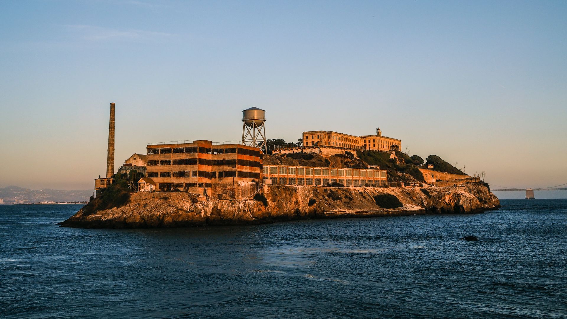 File:Alcatraz Island from the ferry.jpg