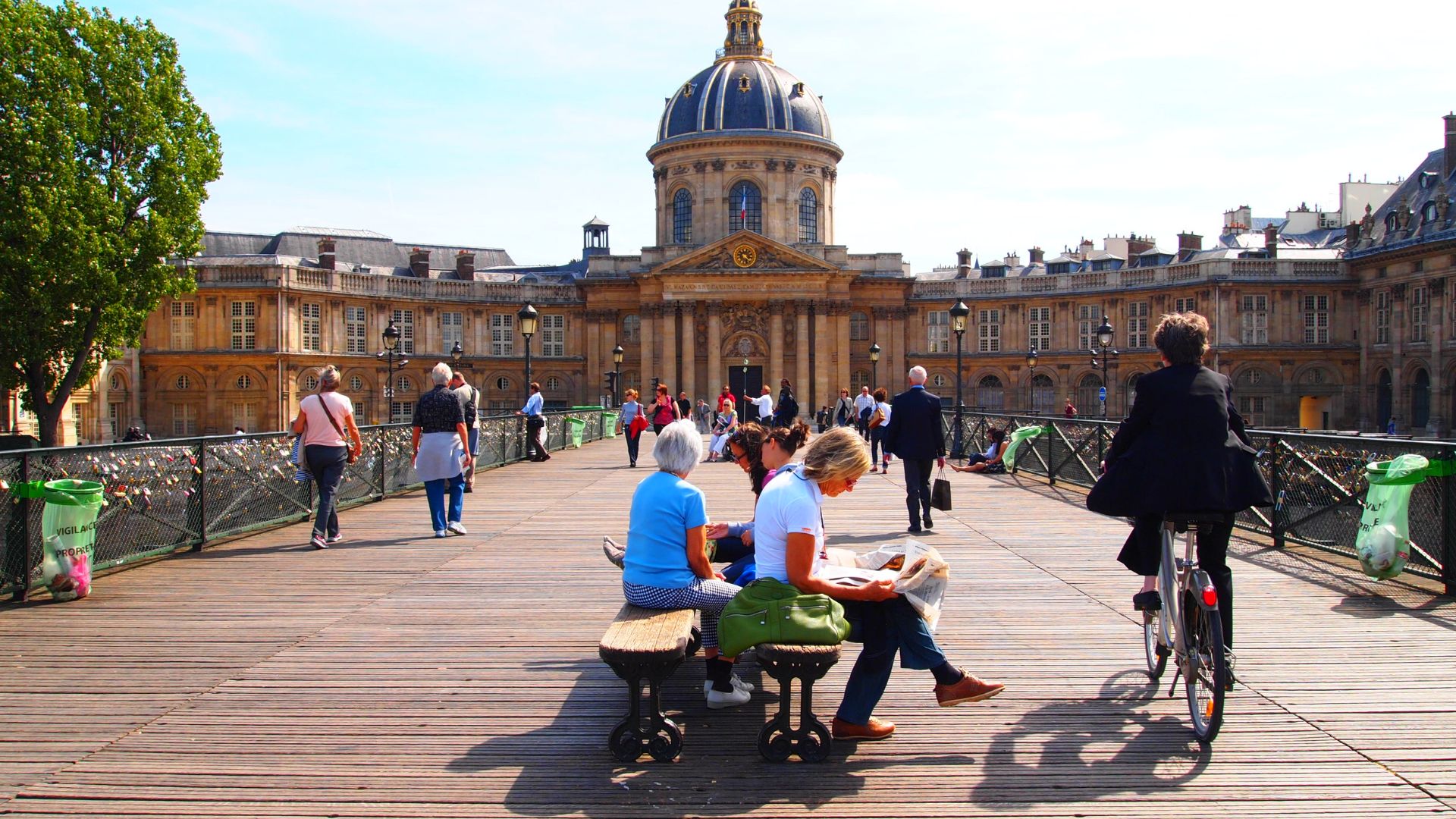 File:Pont des Arts 1.jpg