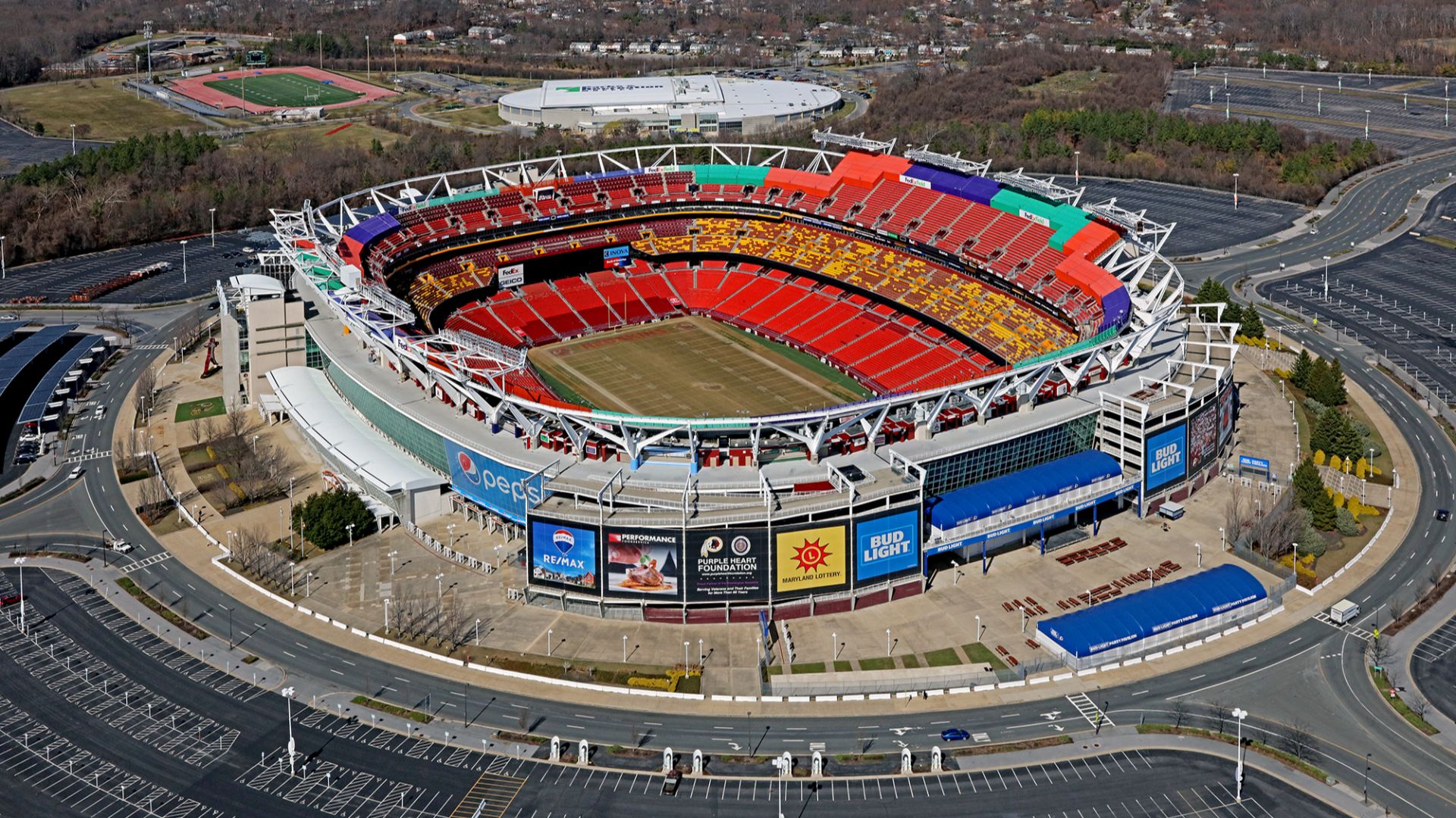 File:Clark Construction - FEDEX Field (Jack Kent Cooke Stadium) Looking NW.jpg
