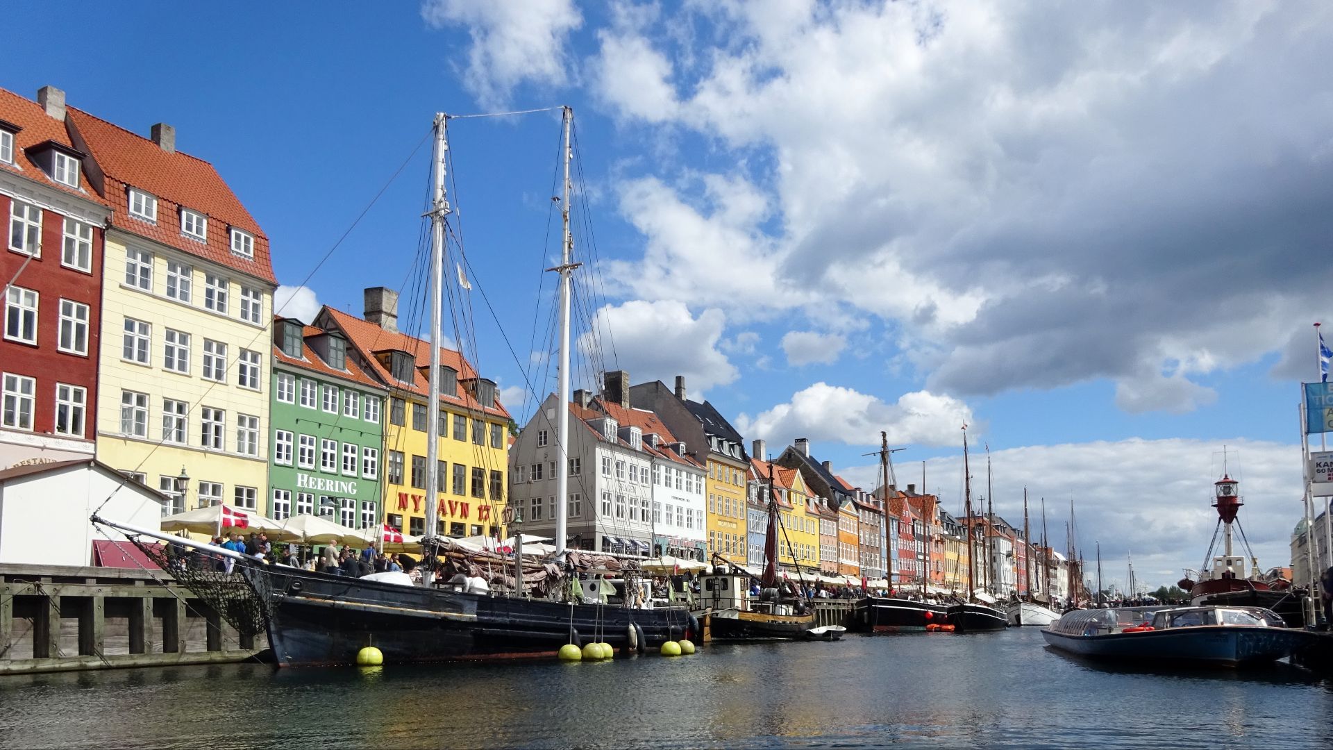 File:Nyhavn, Copenhagen (Denmark) 01.jpg