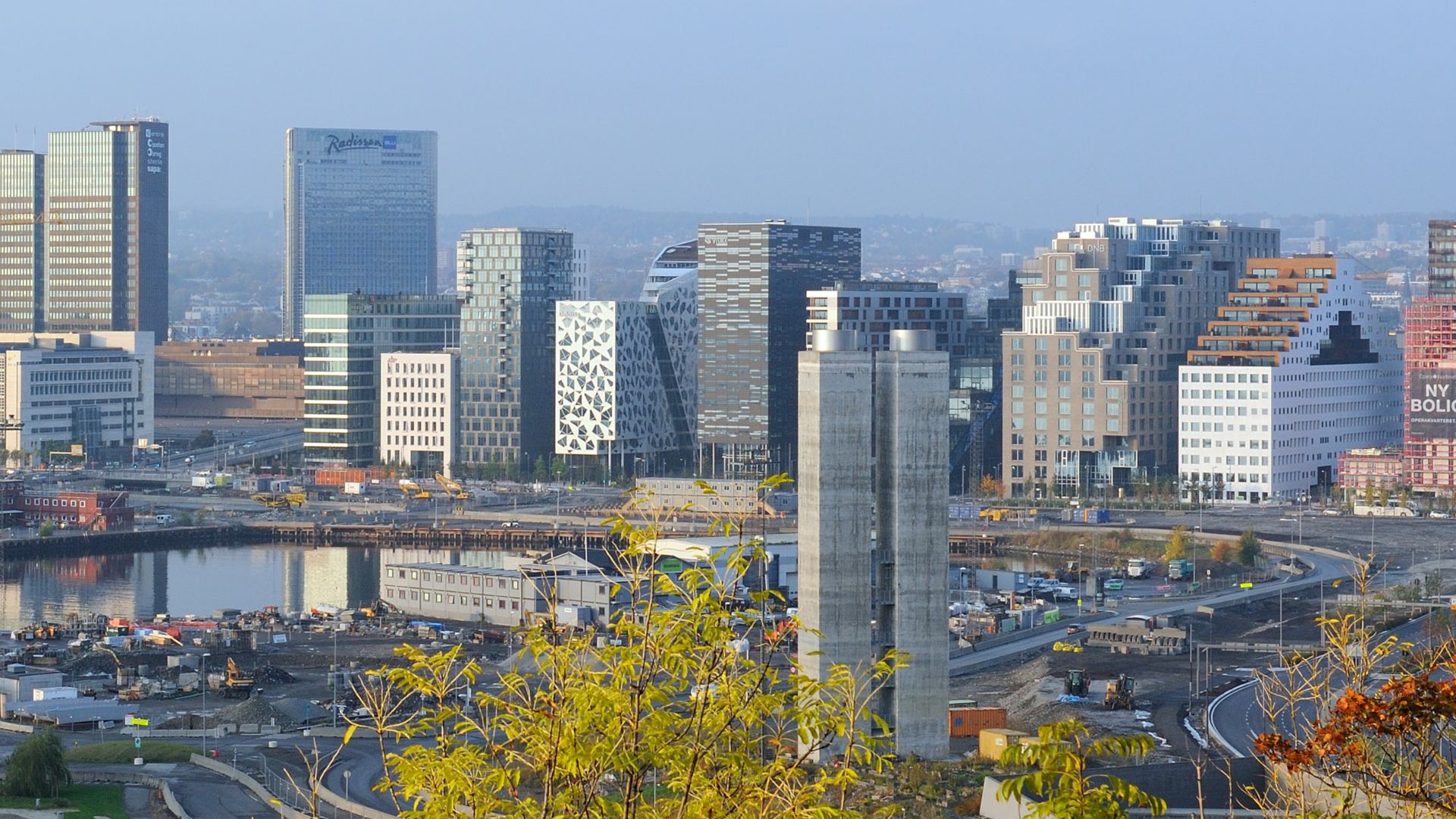 File:Downtown Oslo Norway skyline.png