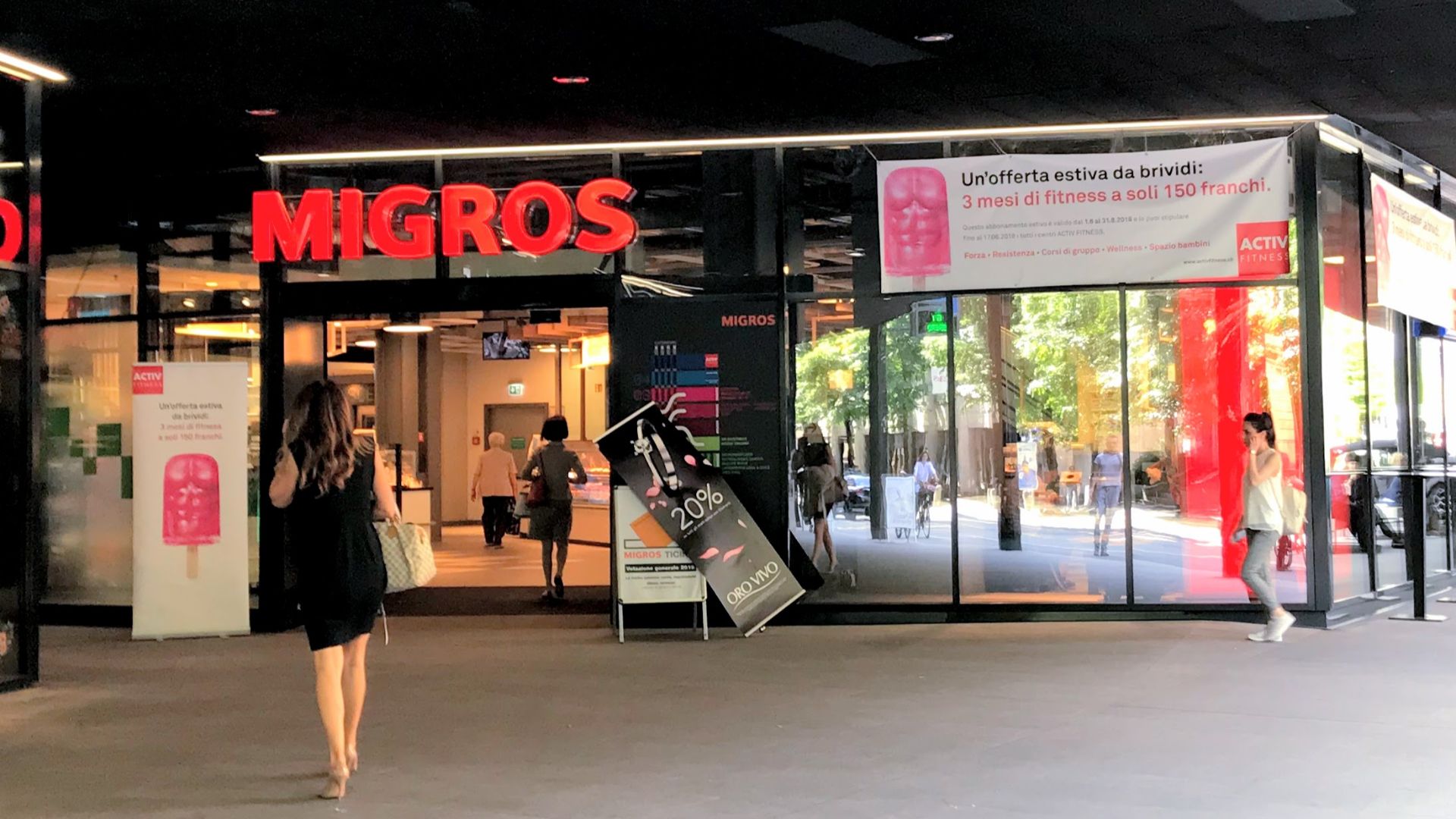 File:Migros supermarket Lugano Switzerland.jpg