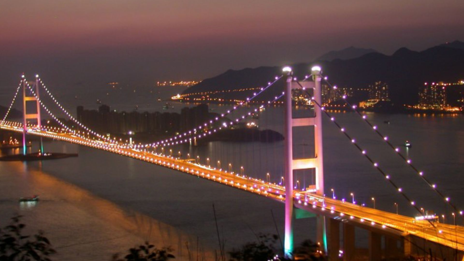 File:Tsing Ma Bridge (1).jpg
