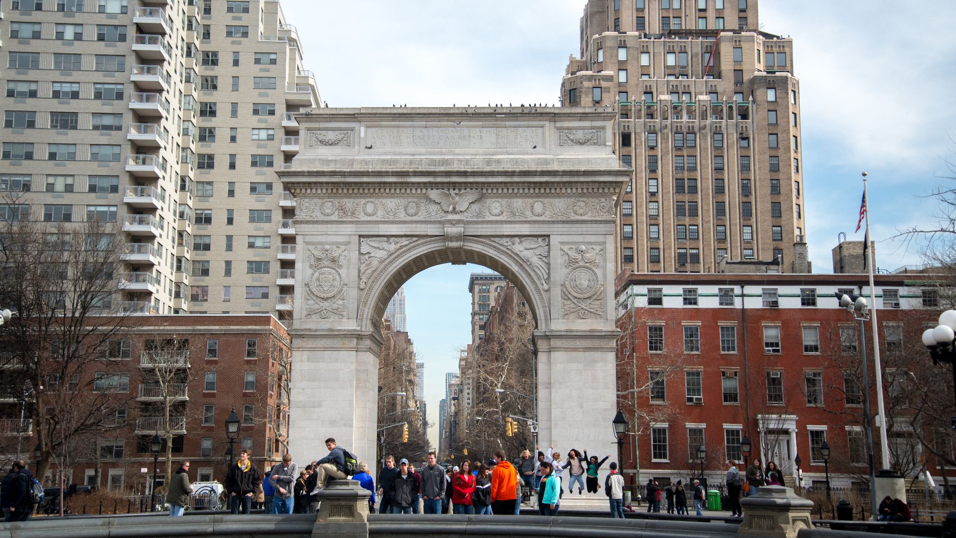 File:Washington Square Arch (17201944466).jpg