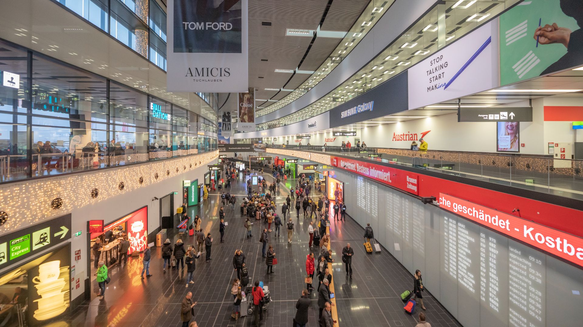 File:Vienna airport terminal 3.jpg