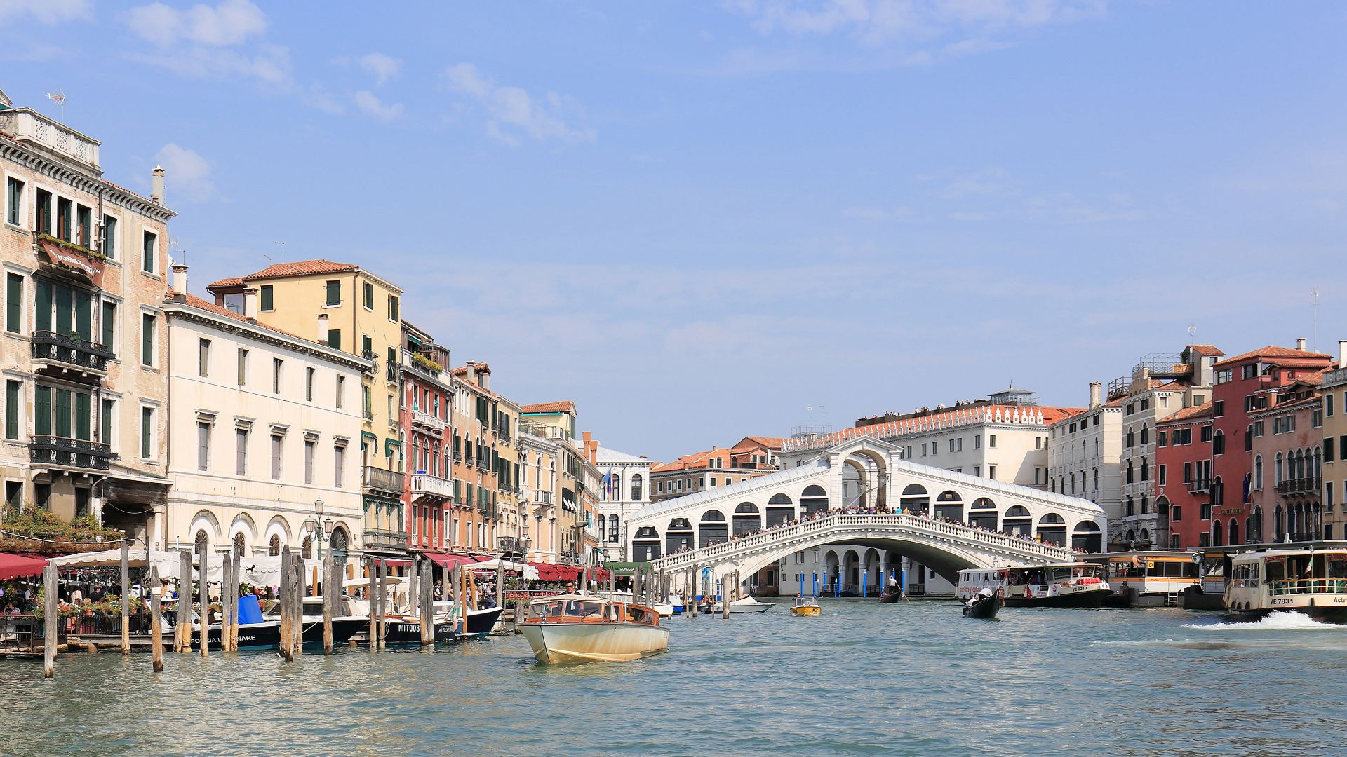 File:Panorama of Canal Grande and Ponte di Rialto, Venice - September 2017.jpg