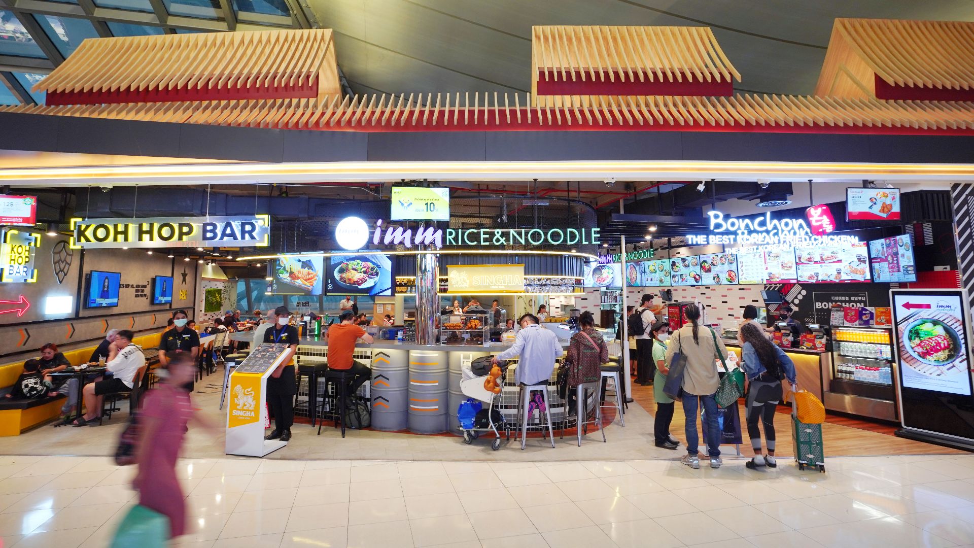 File:SSP units at Suvarnabhumi Airport in Bangkok, Thailand.jpg