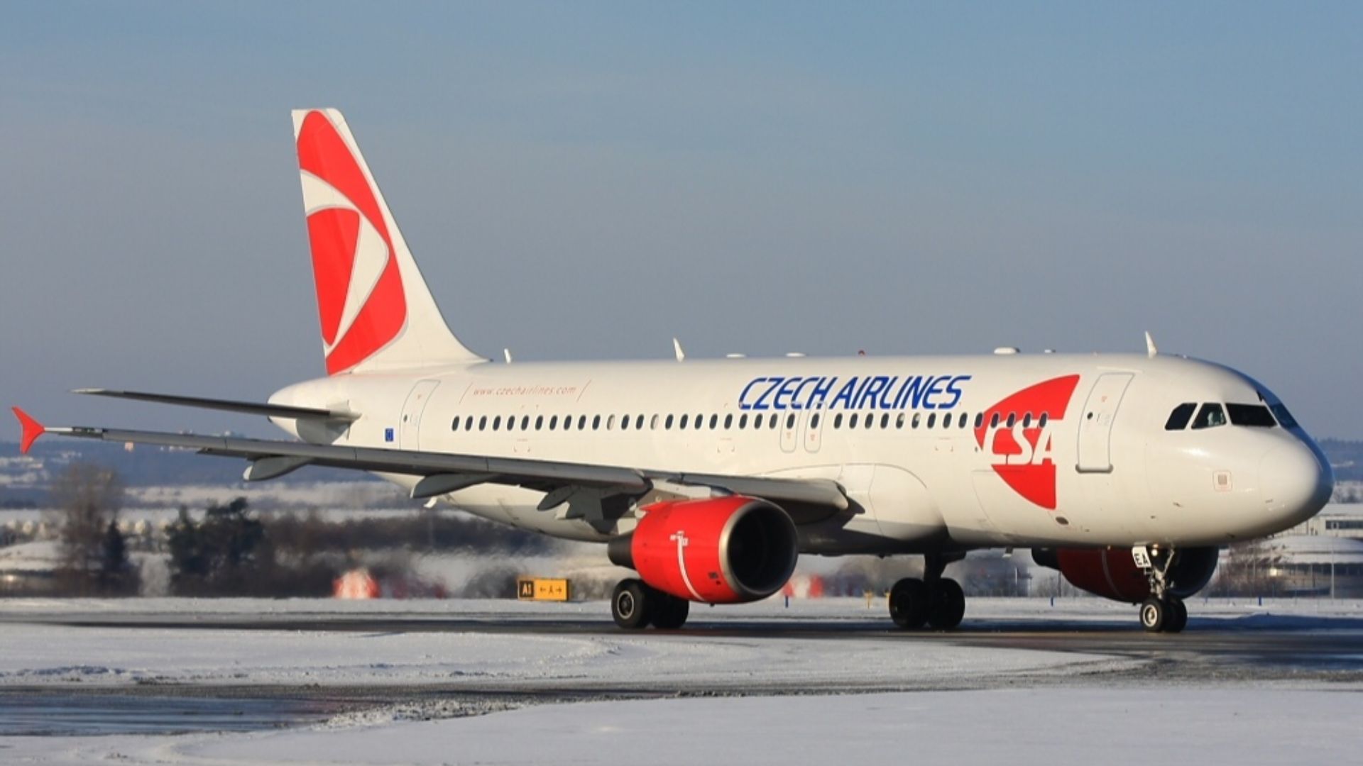 File:Airbus A320-214, CSA - Czech Airlines AN1963130.jpg