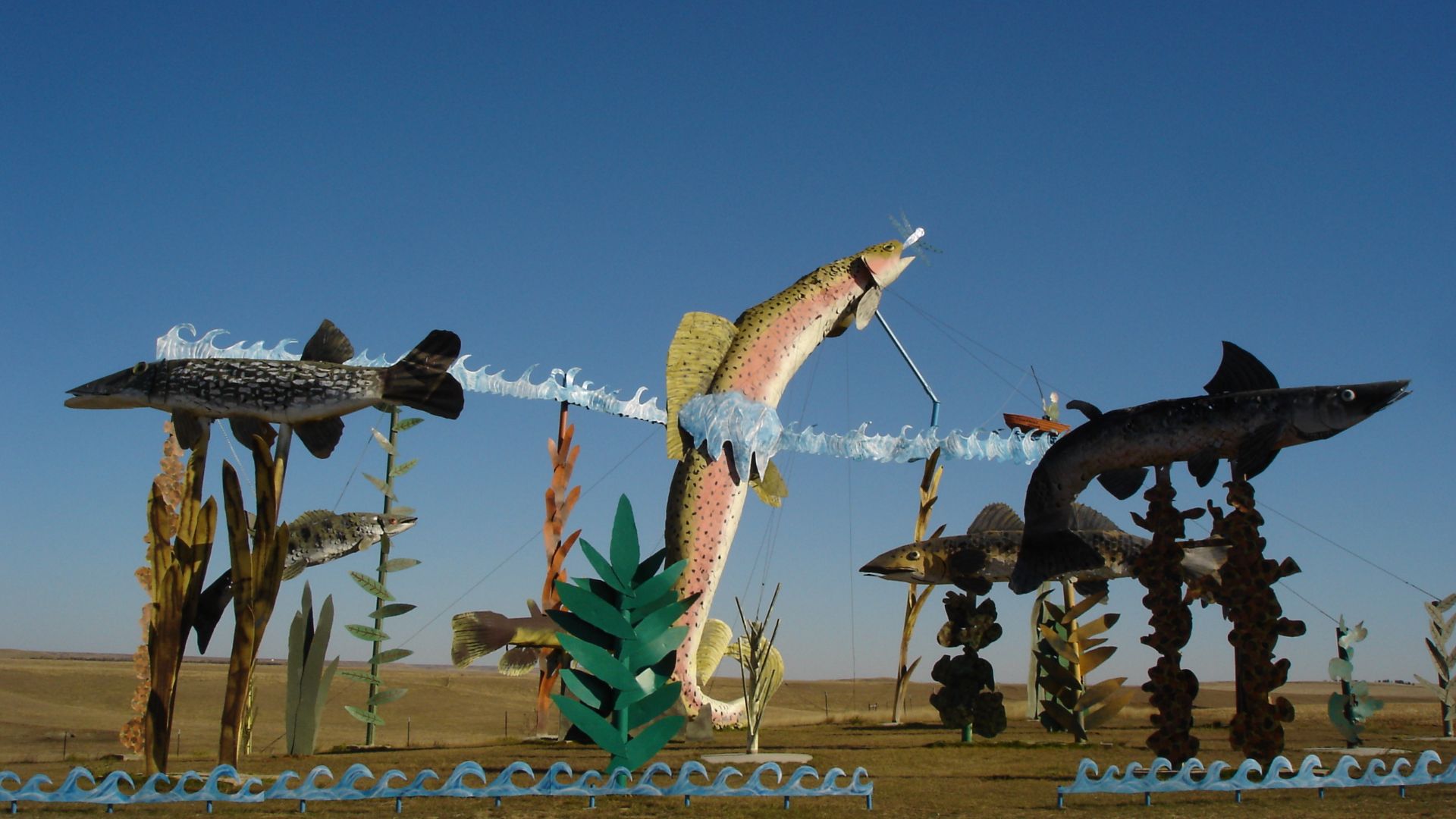 File:Enchanted Highway (2382247276).jpg