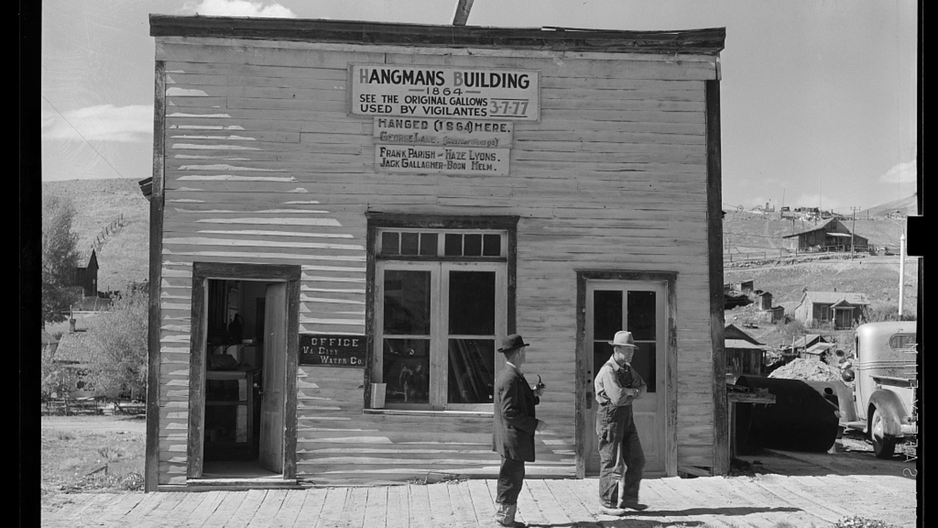 File:Hangmans building Virginia City, Montana.jpg