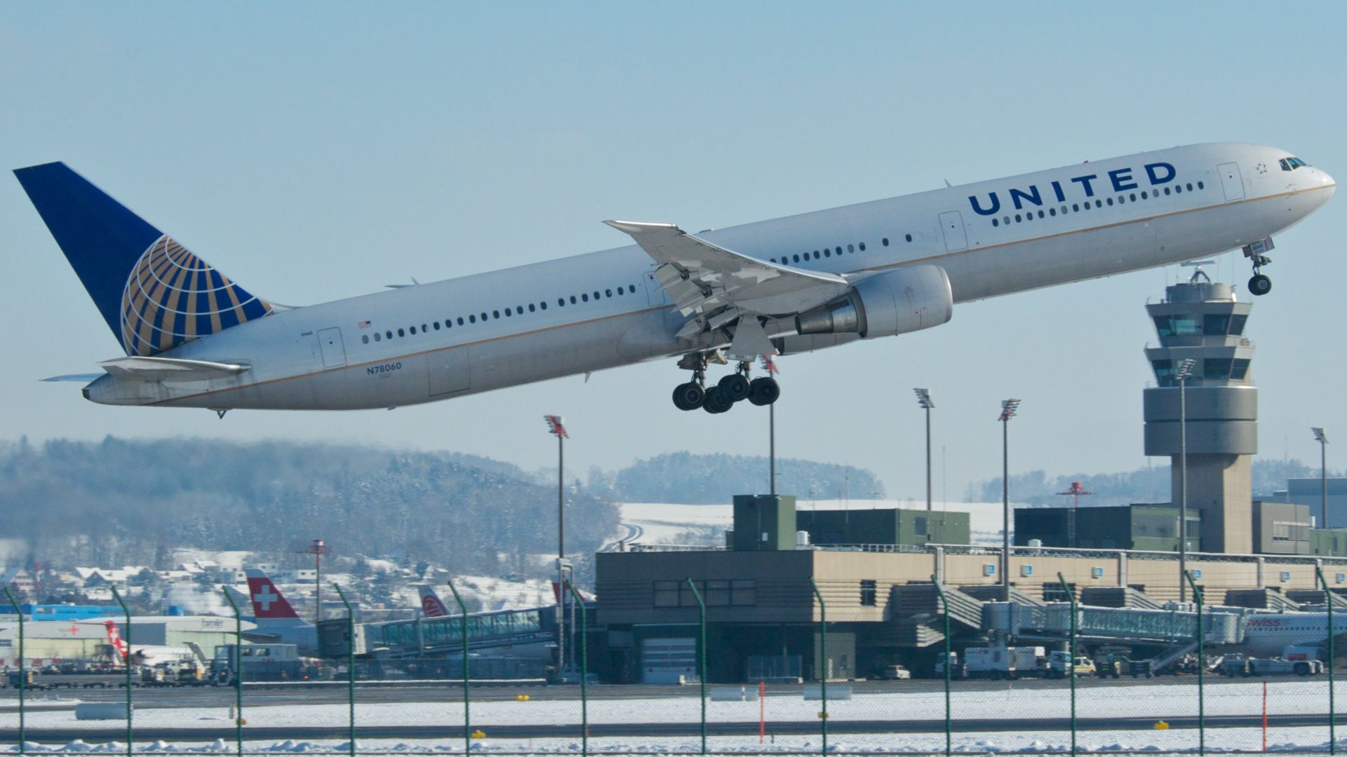 File:United Airlines Boeing 767-400ER; N78060@ZRH;10.02.2013 692az (8460969641).jpg