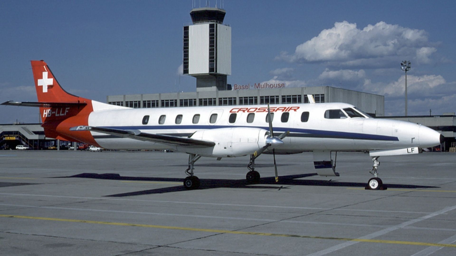 File:Fairchild Swearingen SA-227AC Metro III, Crossair AN1476119.jpg