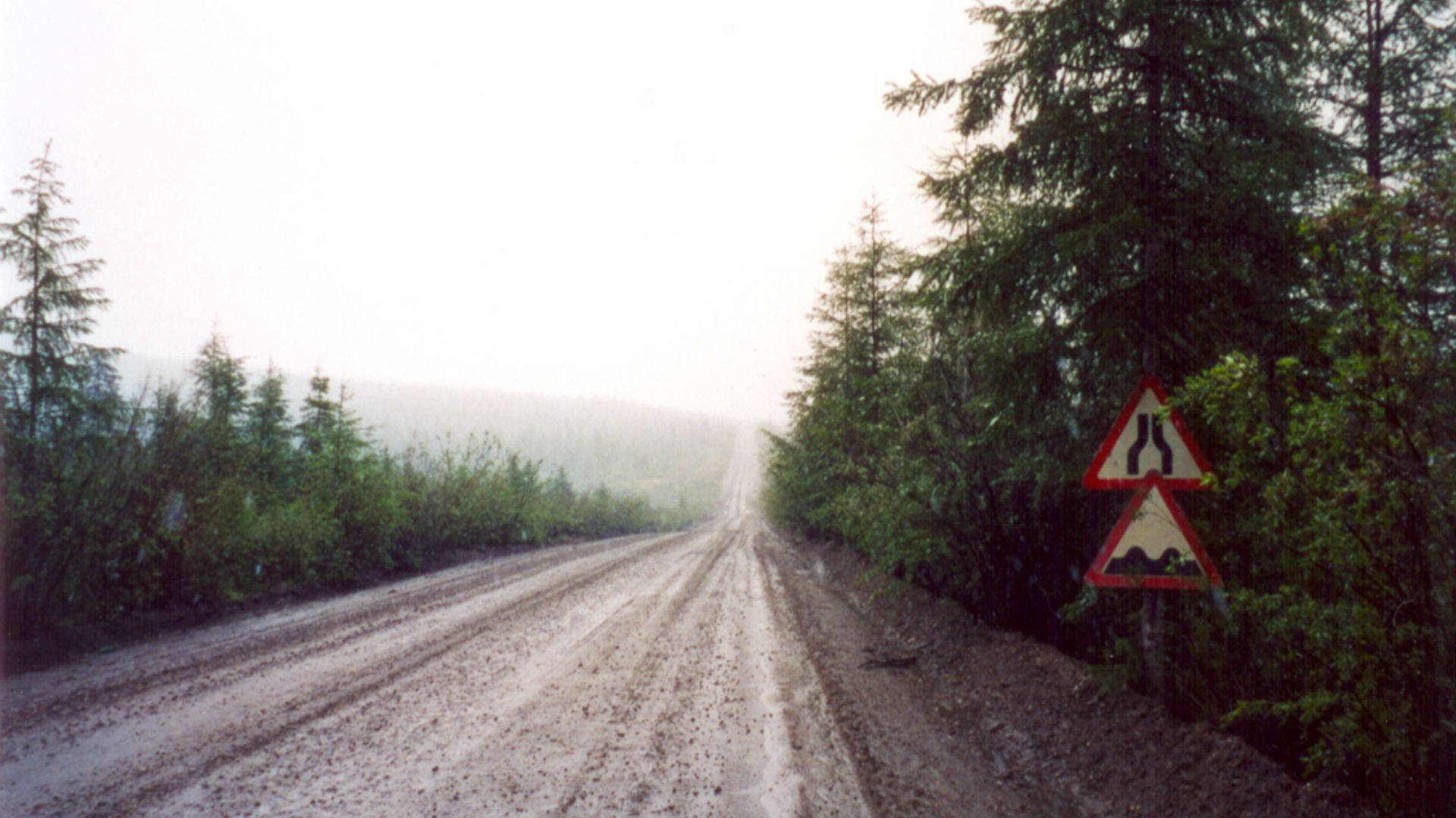 File:Kolyma Highway (Road of Bones).jpg