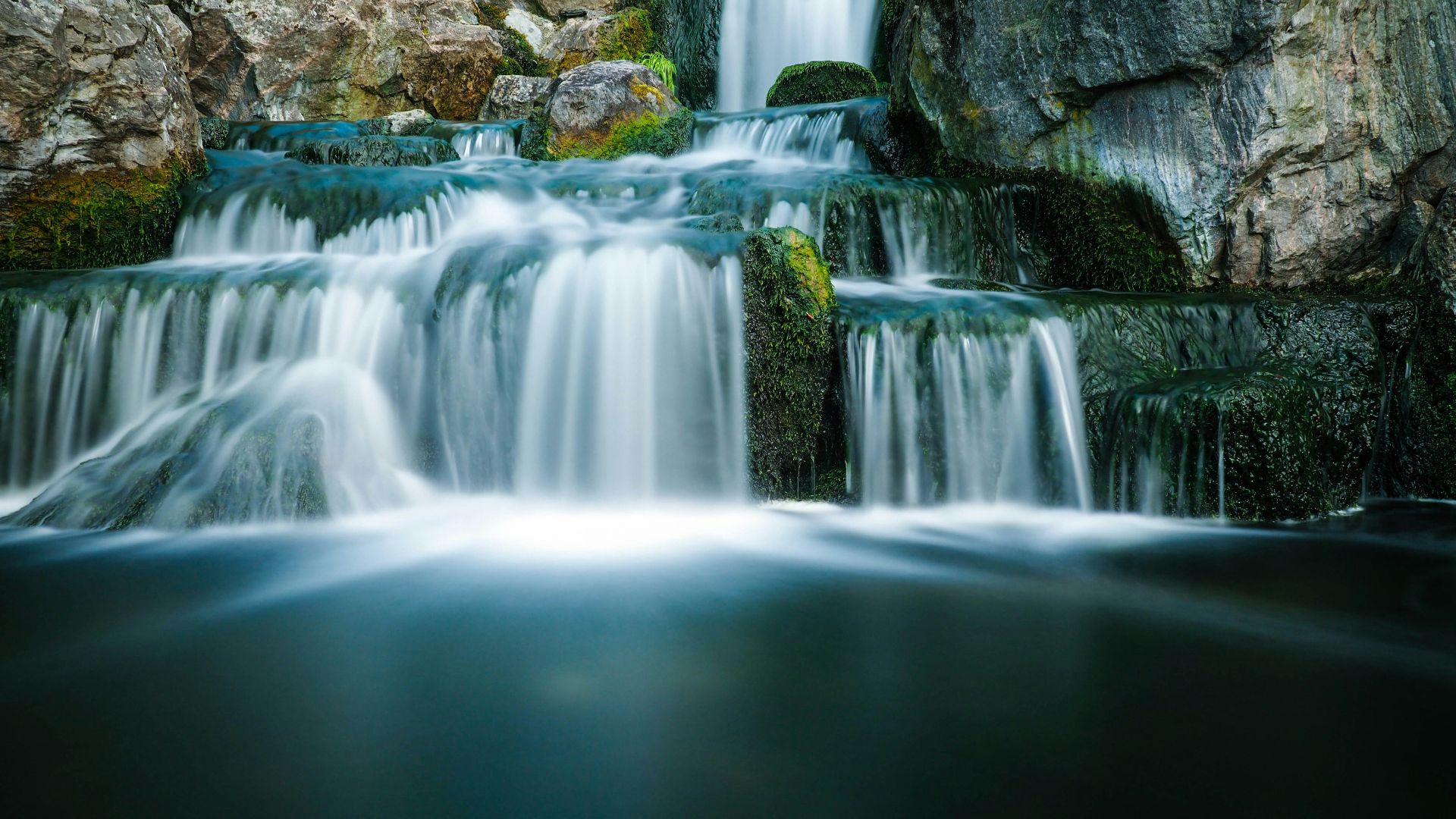 waterfall at daytime