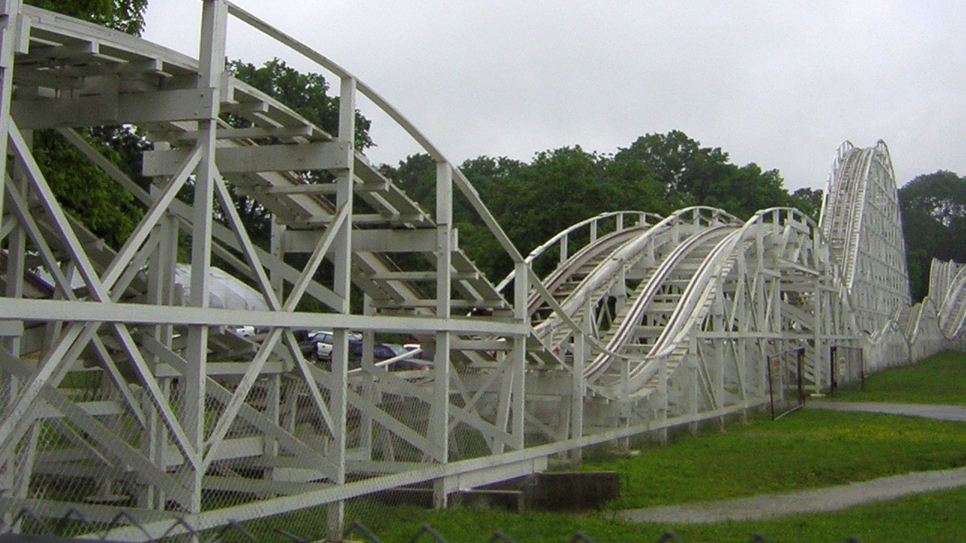 File:The Cannon Ball - Lake Winnepesaukah Amusement Park - Lakeview, Georgia.jpg