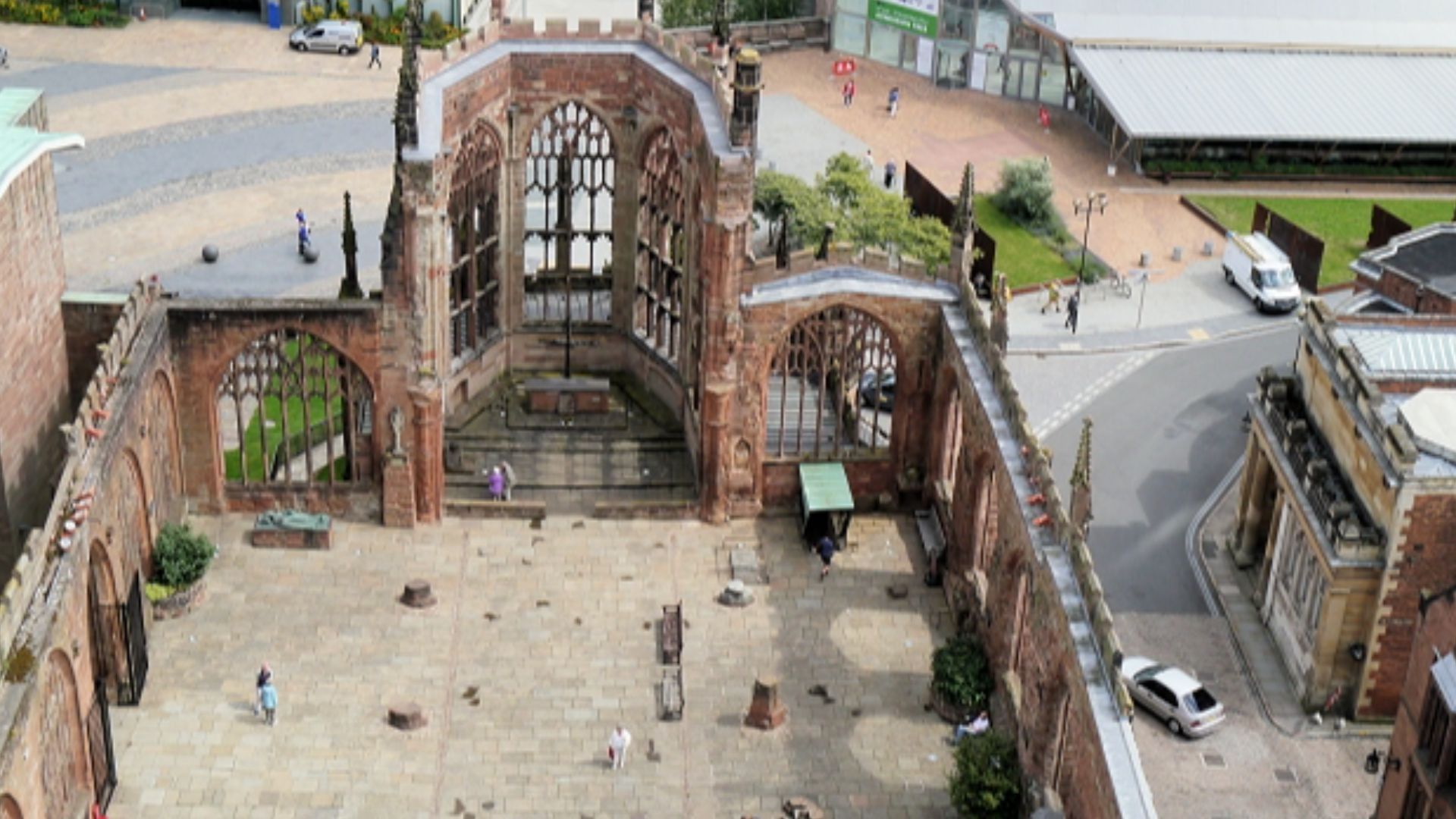 File:The Ruins of Coventry Cathedral - geograph.org.uk - 3596554.jpg