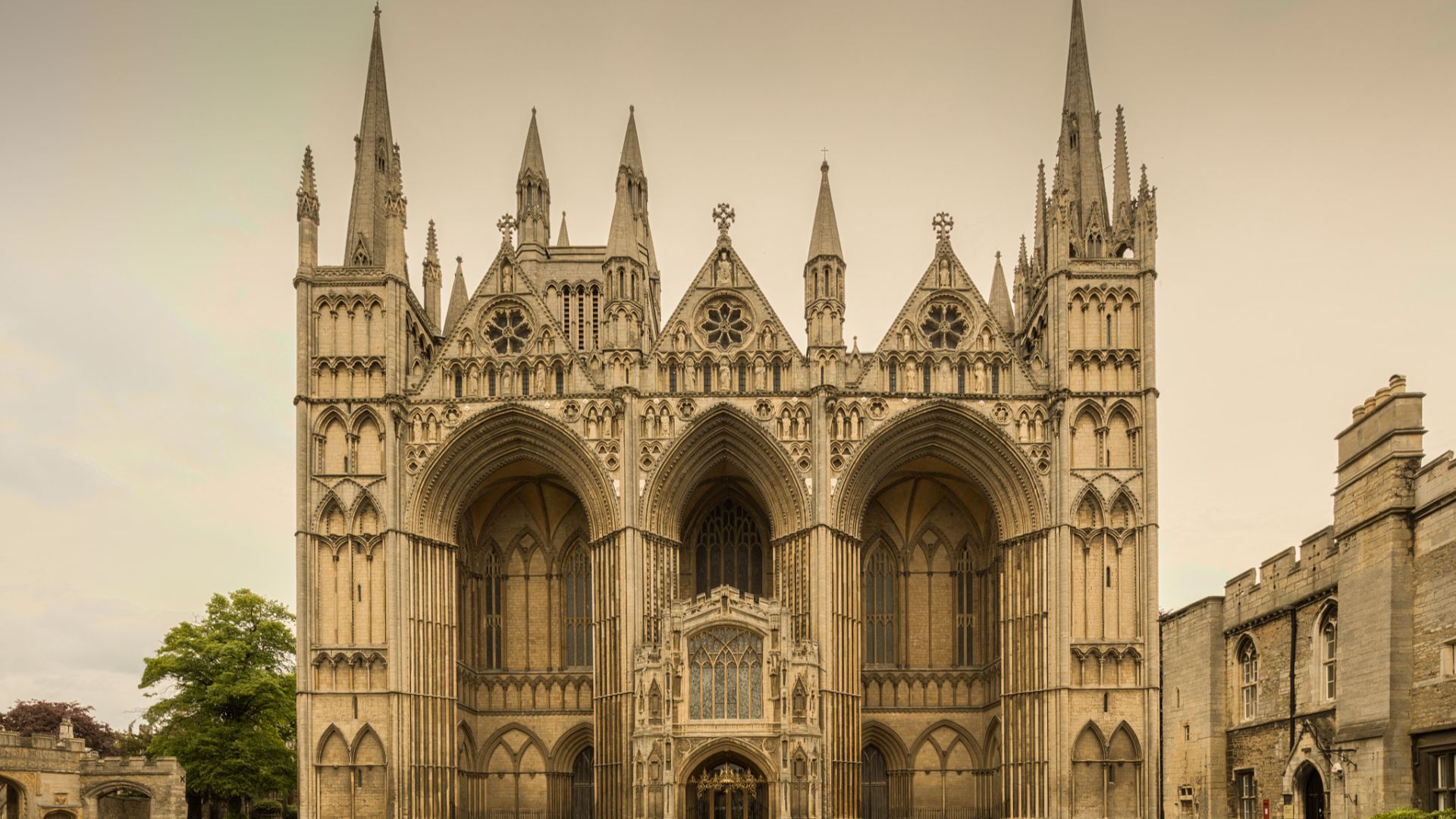 File:Peterborough Cathedral (212522809).jpeg