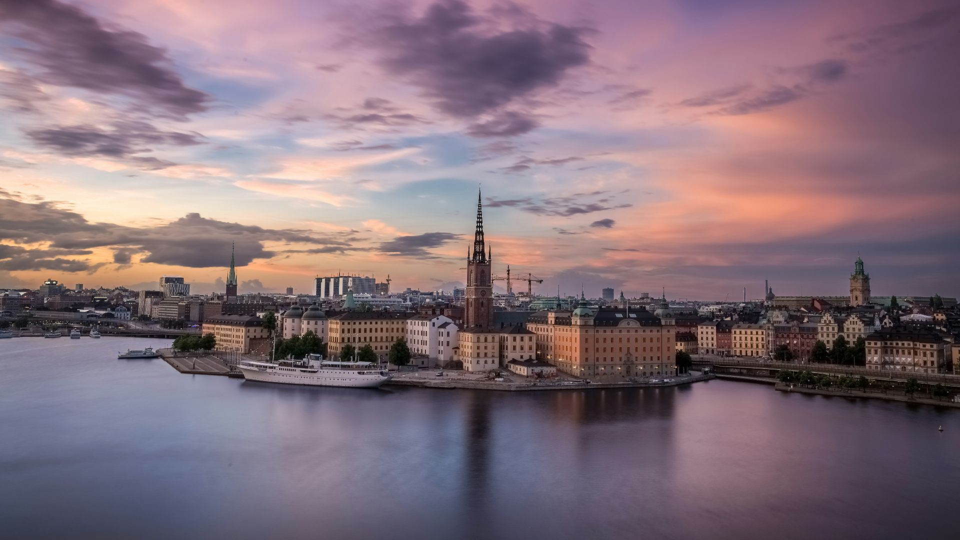 photo of brown high-rise building