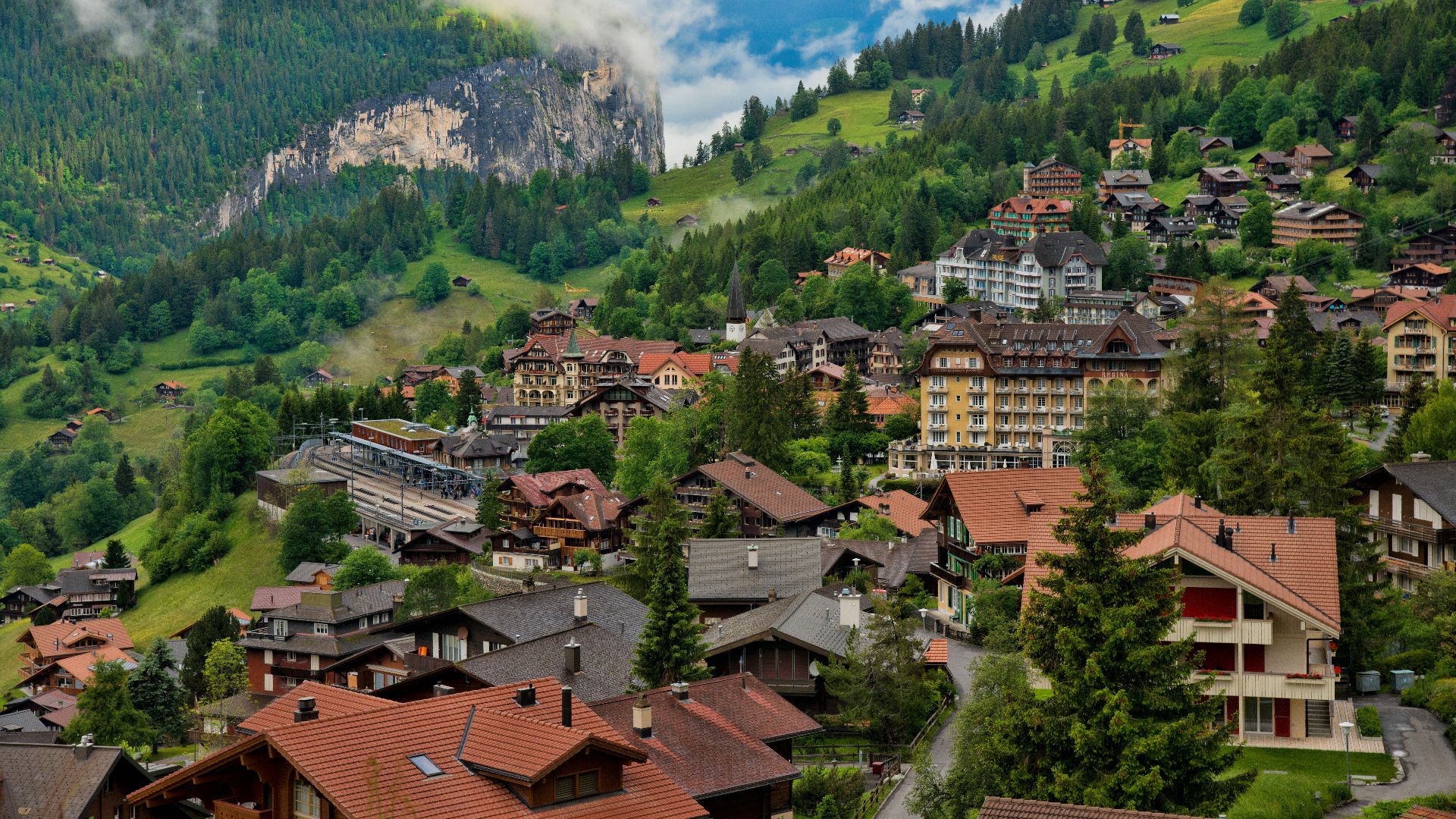 File:1 wengen 2012.jpg