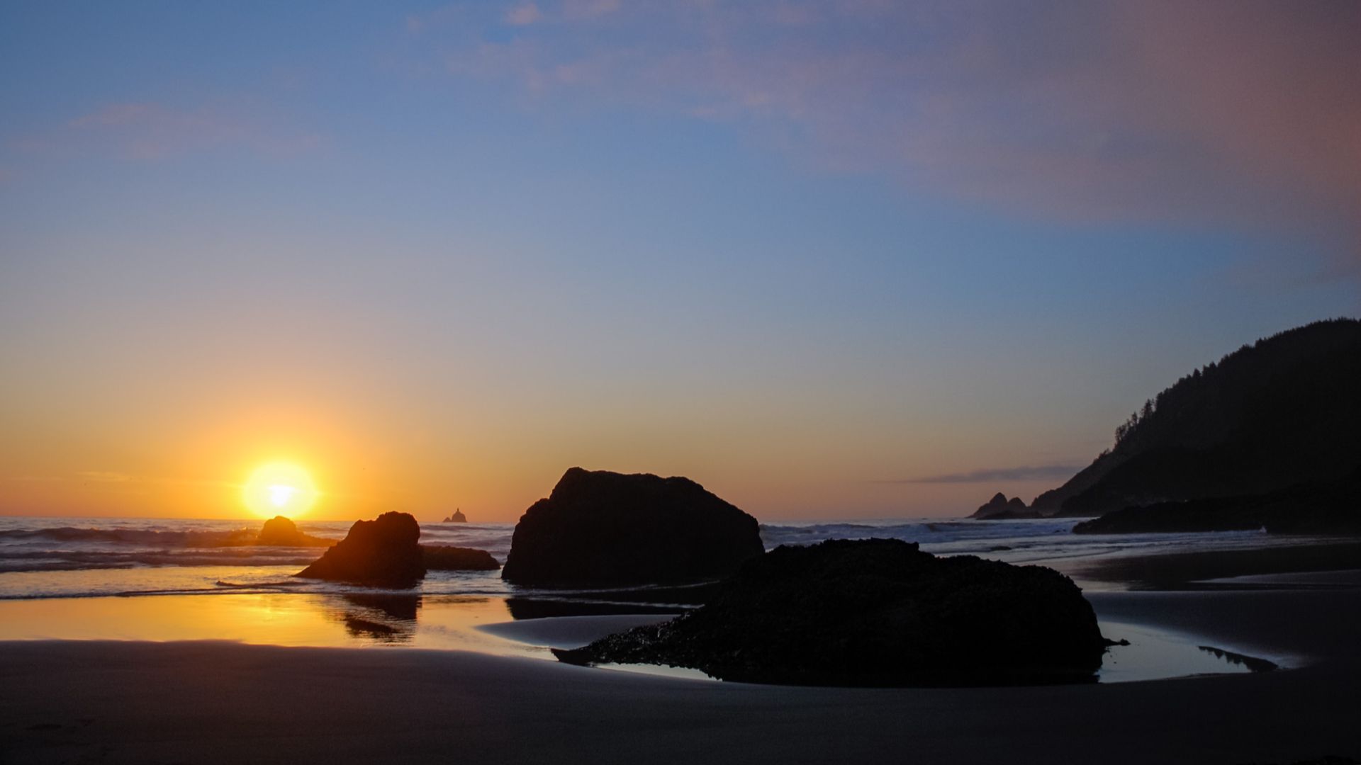 File:Indian Point, Ecola State Park, Cannon Beach, Pacific Ocean - DPLA - ecf53687b6d69e32dadb4ab6eed42bdd.jpg