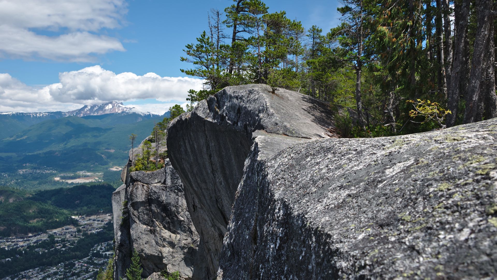 File:Stawamus Chief Provincial Park, BC (DSCF7818).jpg