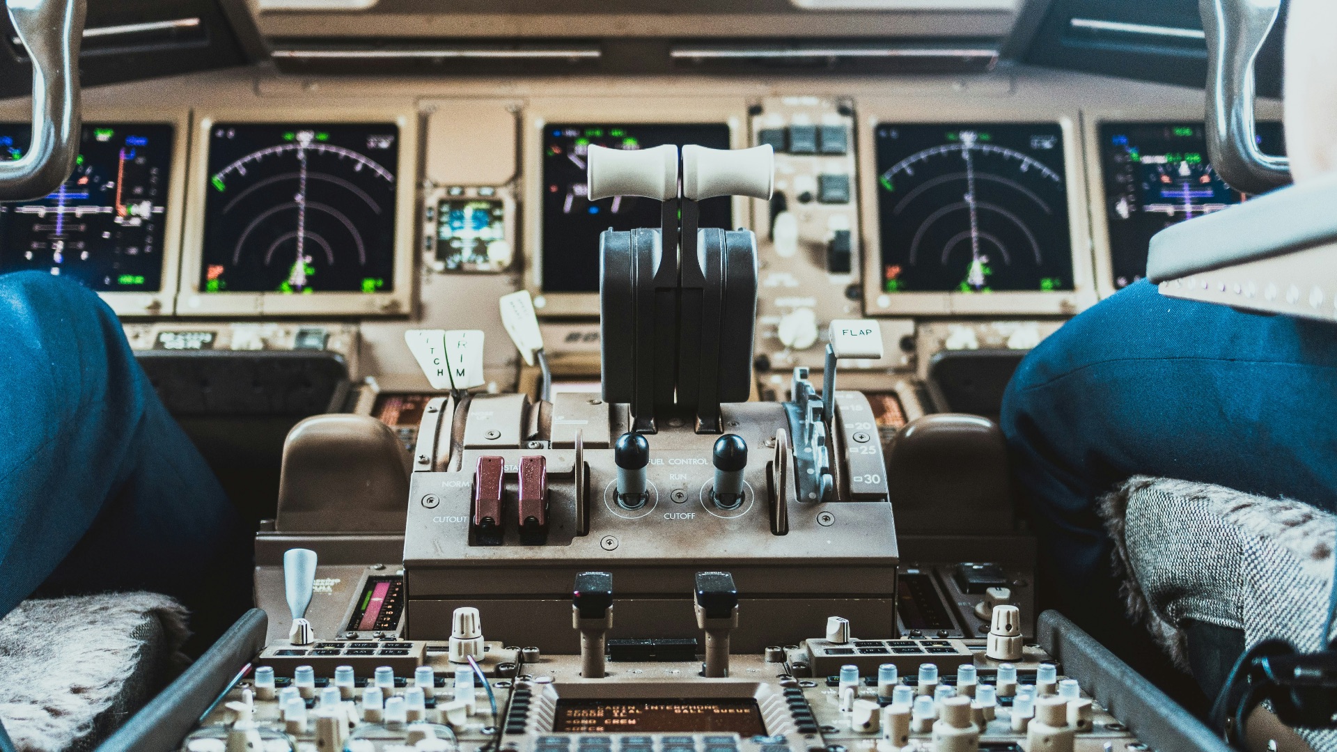 vehicle gear shifter