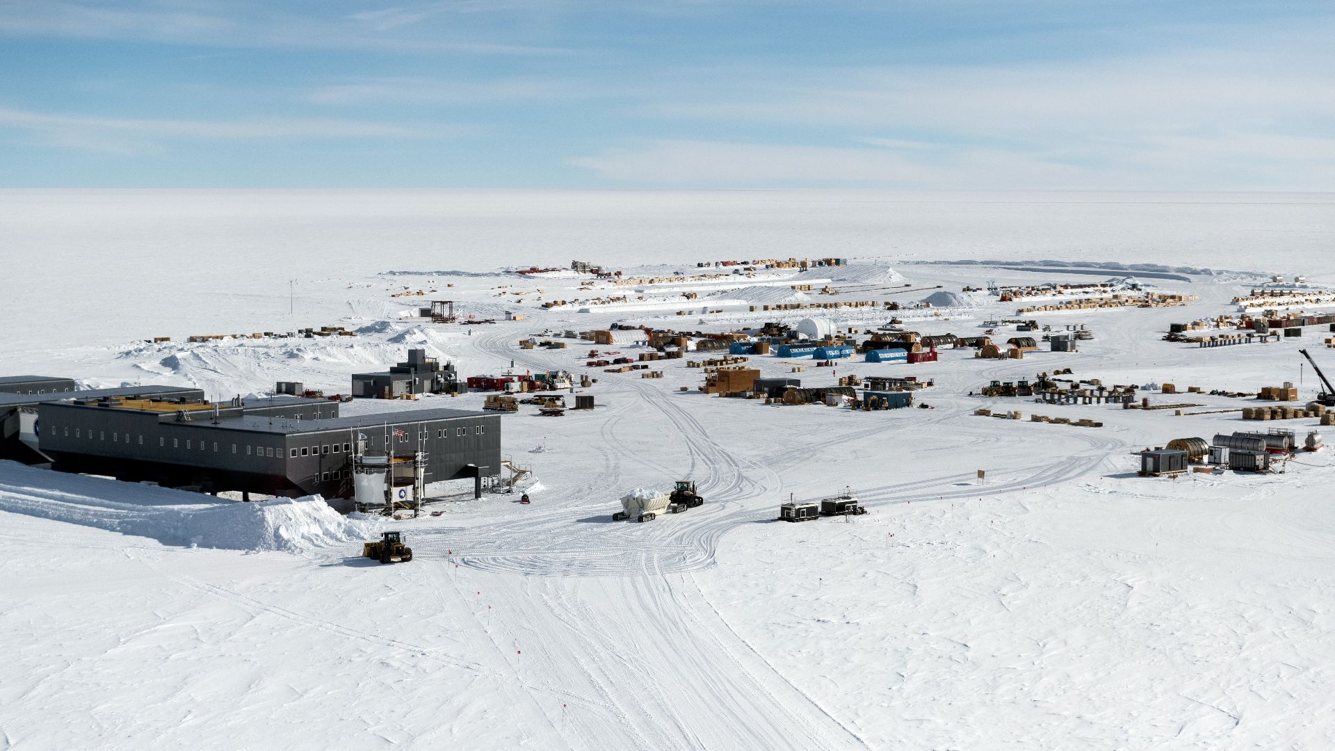 File:Amundsen–Scott South Pole Station 08.jpg