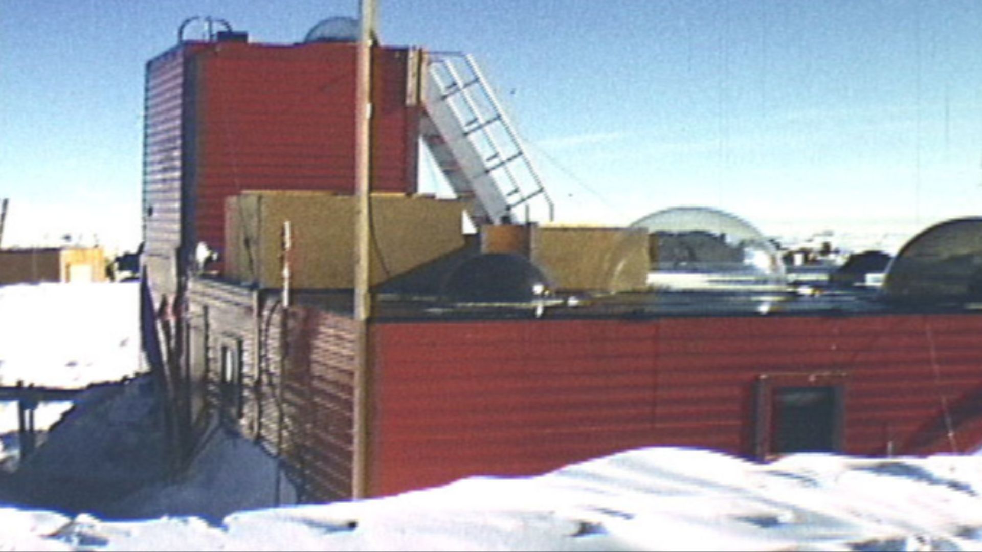 File:Plateau Station Antarctica 1968.jpg