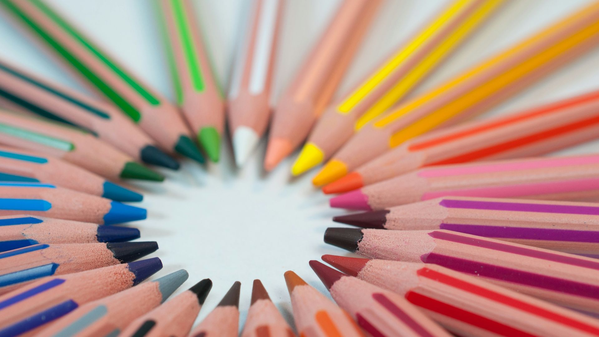 assorted-color pencil