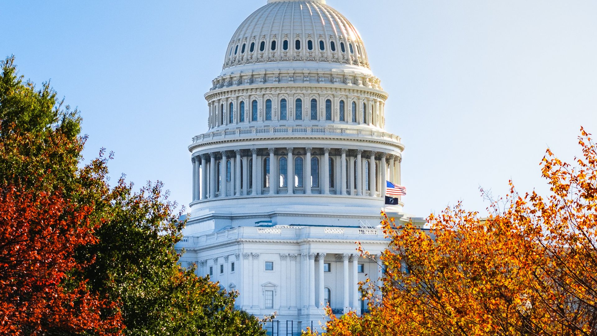 a view of the capitol building from across the street