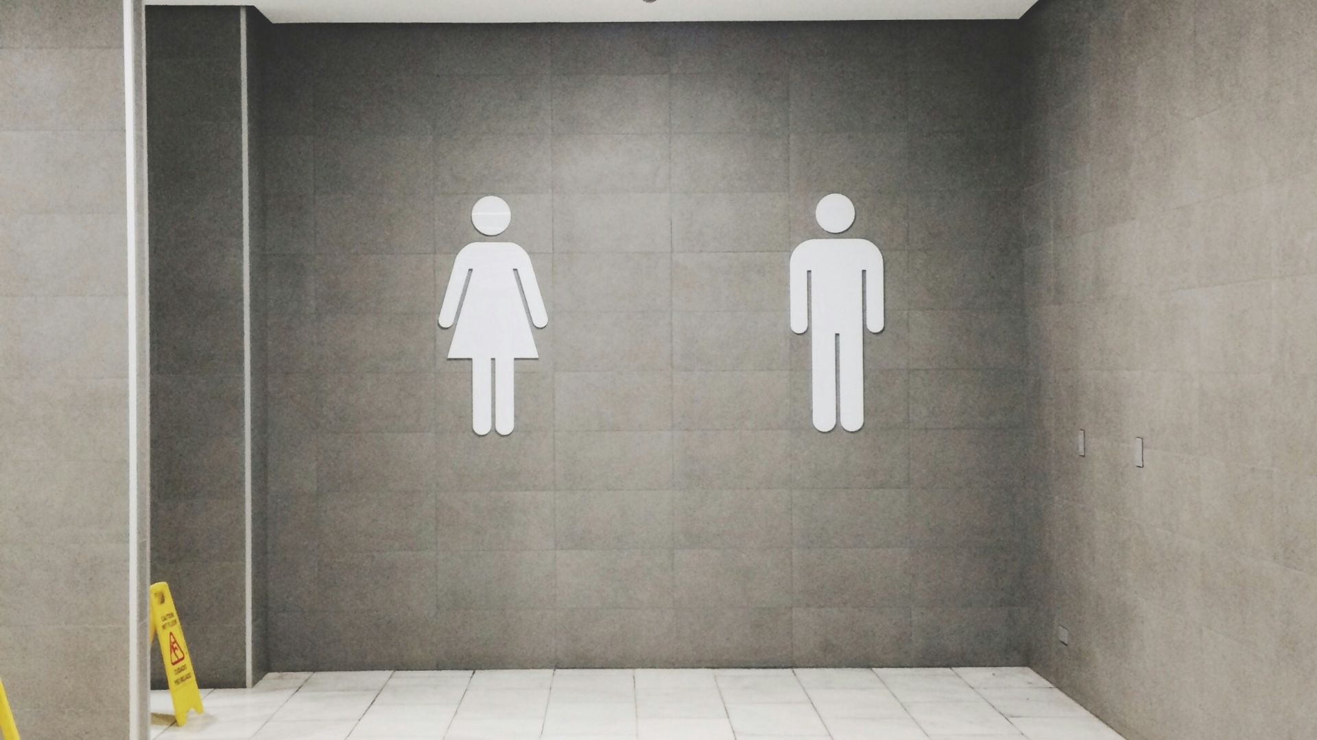 men's and women's bathroom signs