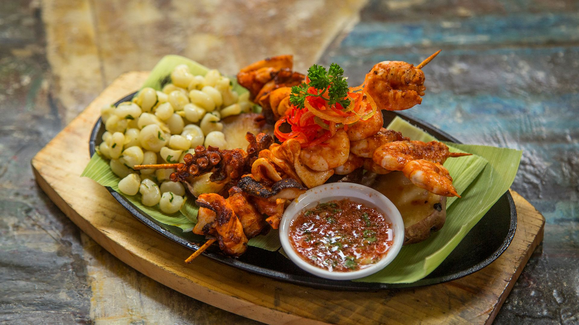 close-up photo of grilled meat with sauce
